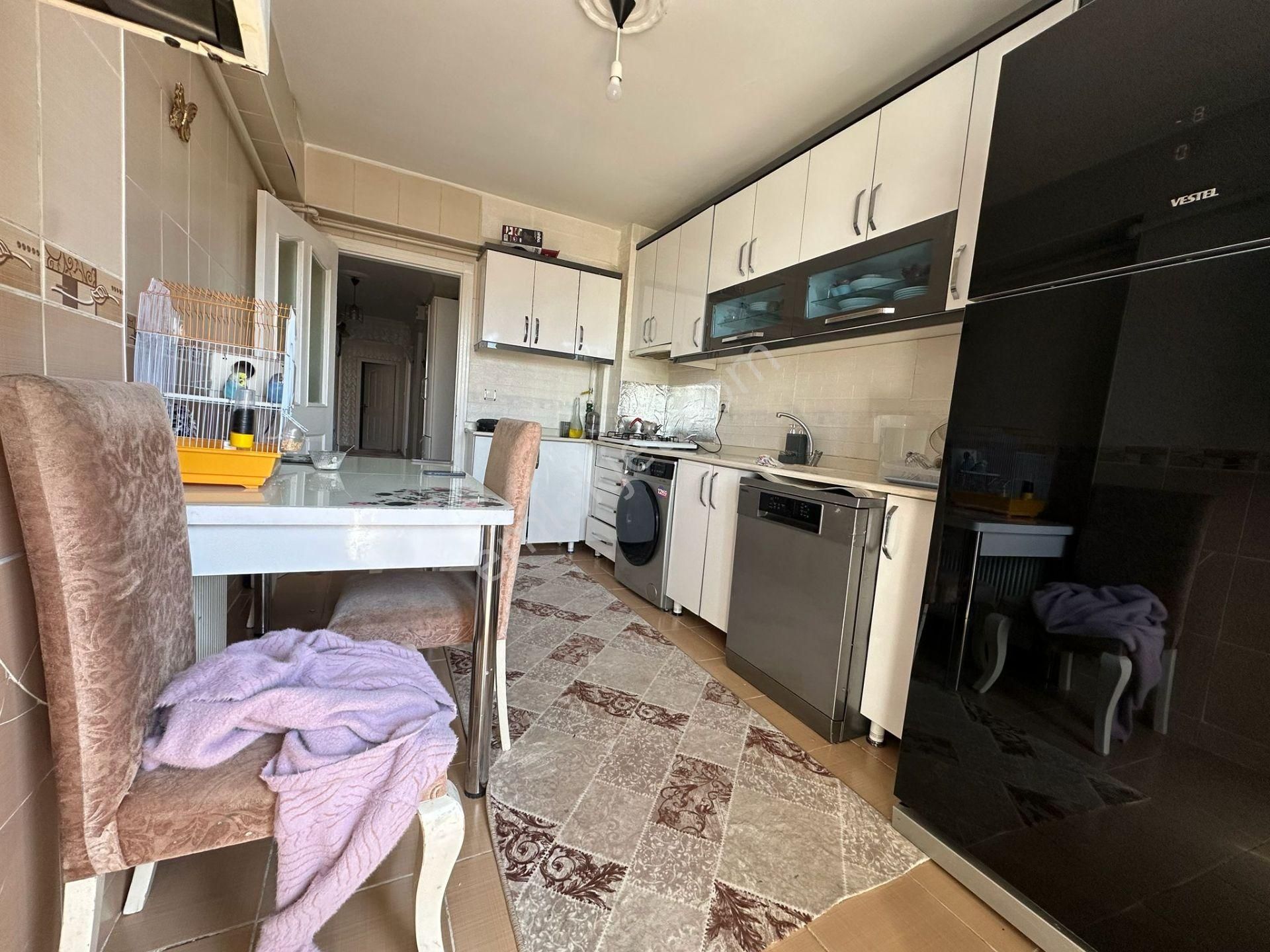 Altındağ - Battalgazi Mahallesinde Caddeye Yakın 3+1 Satılık Daire !!! - Görsel 8