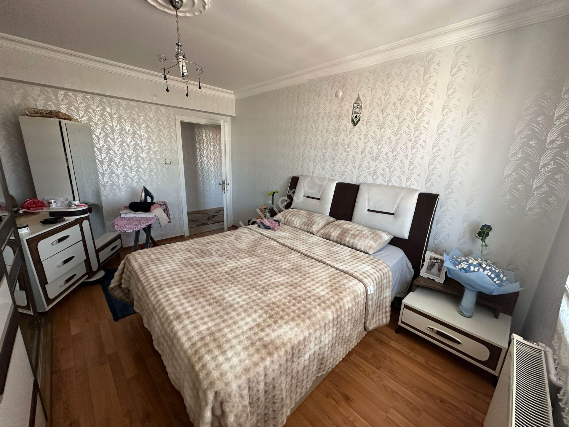 Altındağ - Battalgazi Mahallesinde Caddeye Yakın 3+1 Satılık Daire !!! - Görsel 13