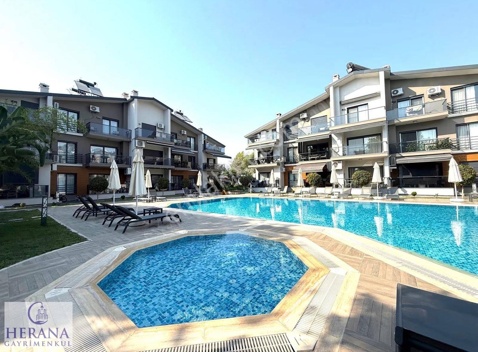 Plaja Yürüme Mesafesinde Lüks Site İçerisinde Satılık 2+1 - Görsel 14
