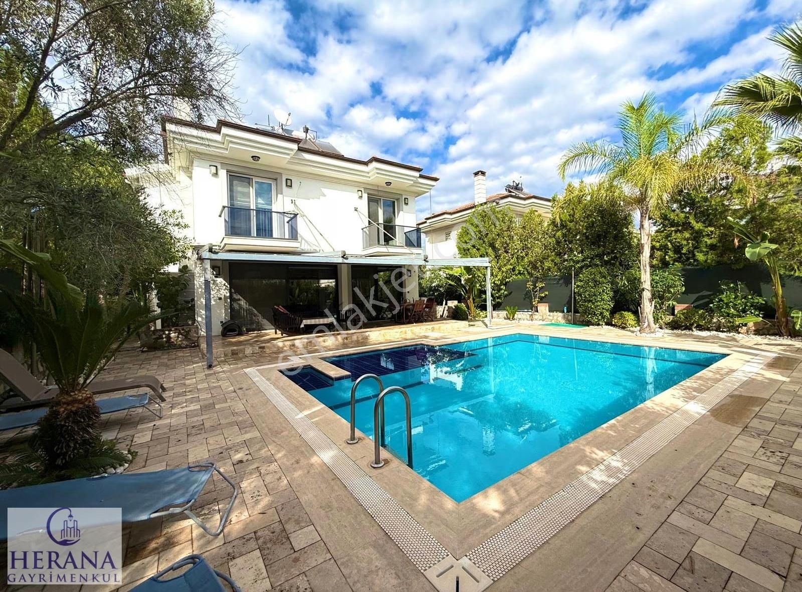 Çalış Plajına Yürüme Mesafesinde Satılık Müstakil Lüks Villa - Görsel 31