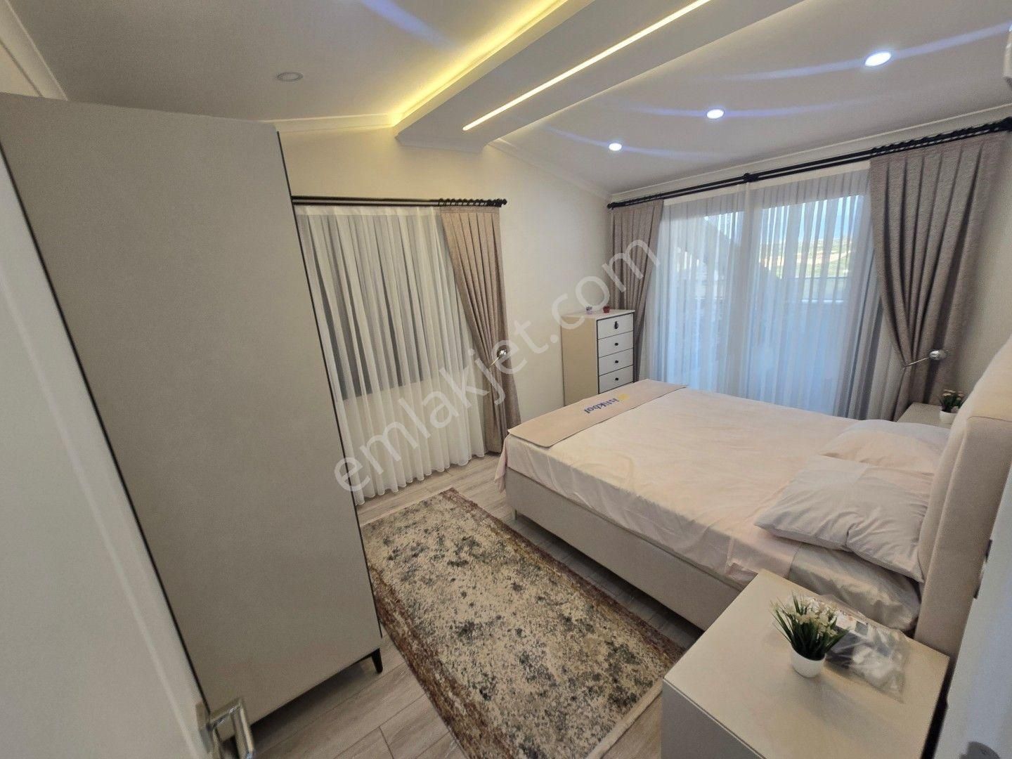 Altınkum Plaja 1km Mesafede Satılık Müstakil 5+1 Ayrı Mutfaklı Sıfır Özel Tasarım Eşyalı Villa - Görsel 19