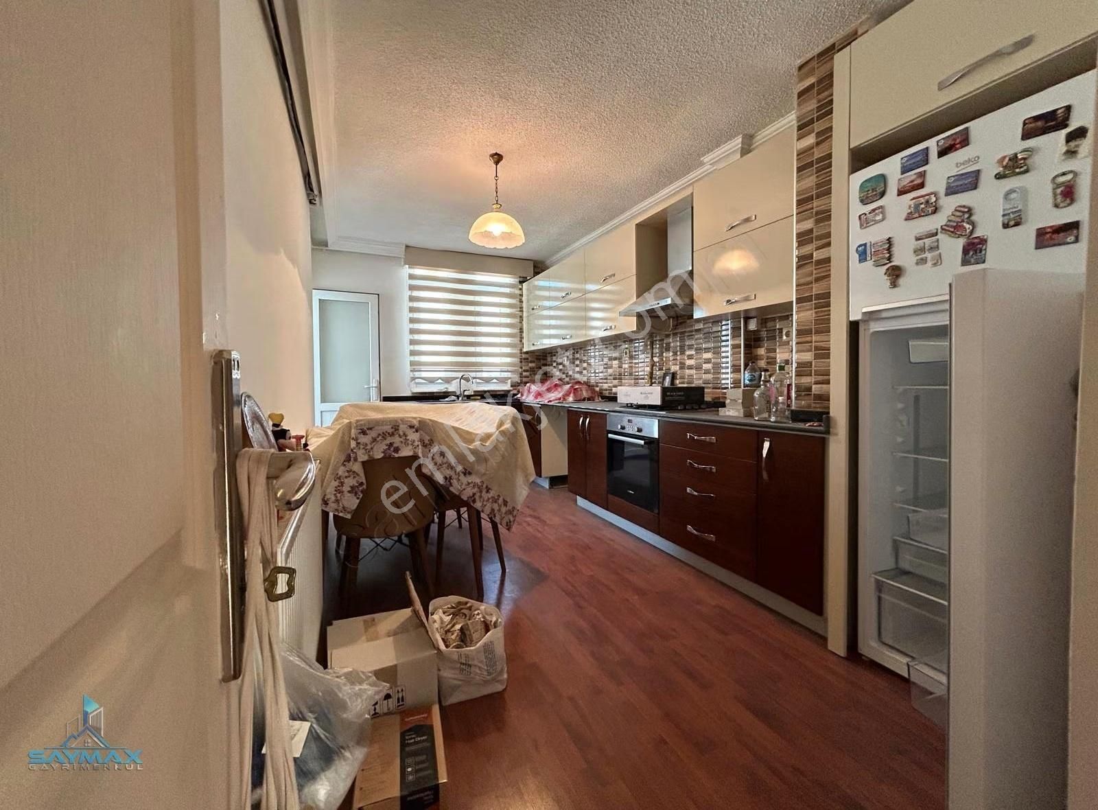 Cemalpaşa Mah.bahar Caddesin'de 3+1+d.gazlı Geniş Kiralık Daire.