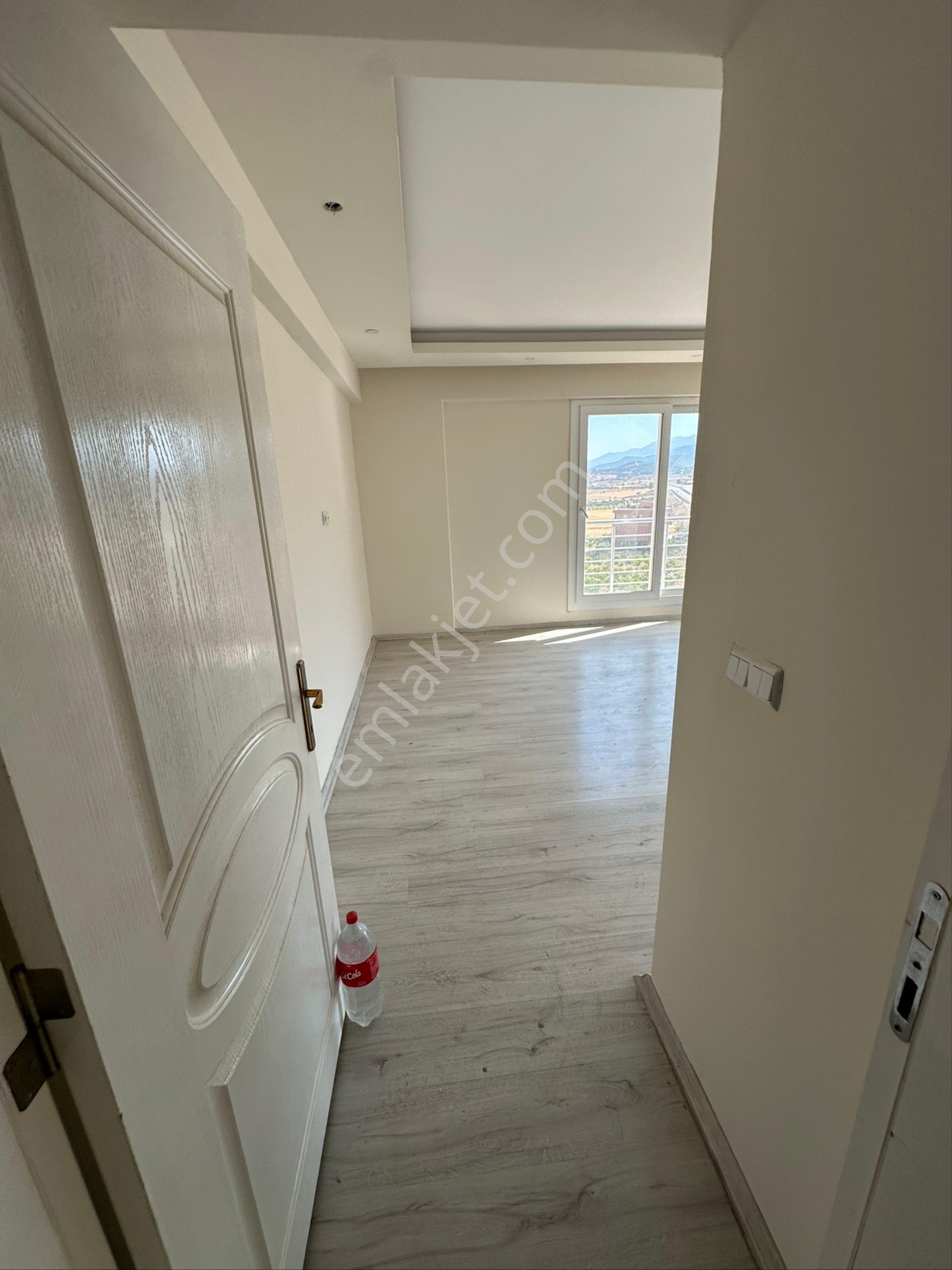 Memurdan Hasarsız Acil Satılık Daire - Görsel 8