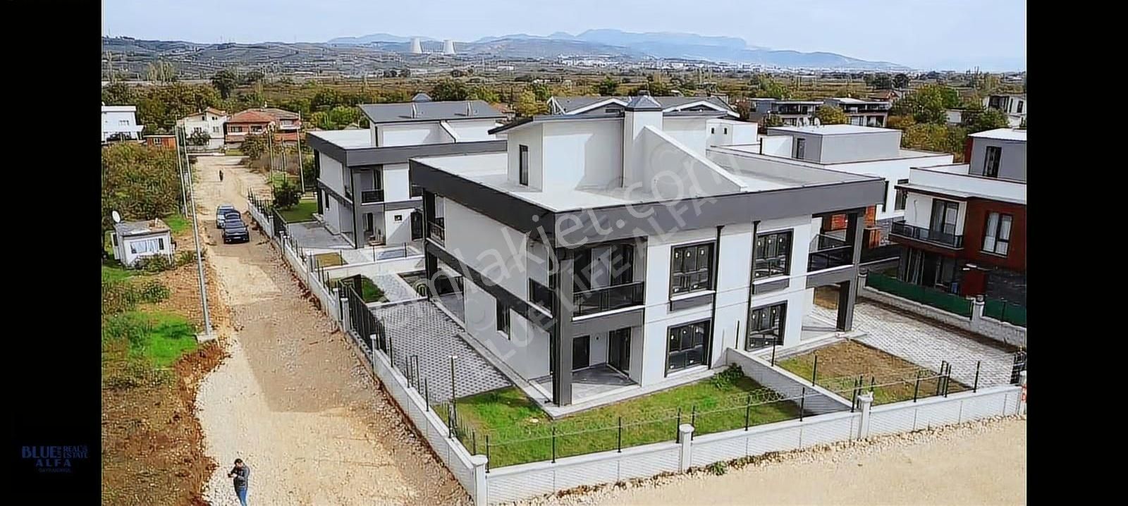 Dereçavuş'ta Satılık 4+1 Havuzlu Villa - Görsel 34