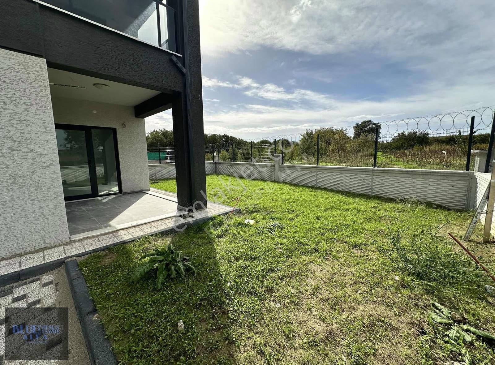 Dereçavuş'ta Satılık 4+1 Havuzlu Villa - Görsel 9