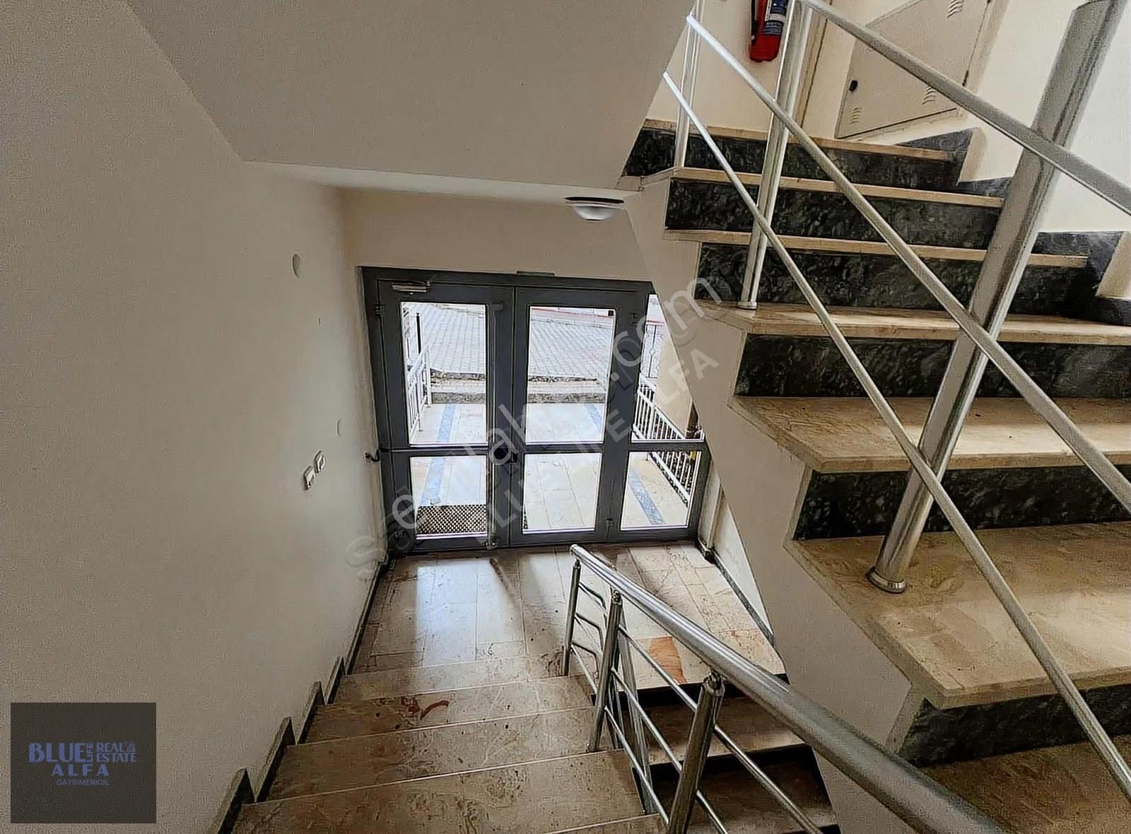 Site İçerisinde Önü Açık Manzaralı Satılık 3+1 Daire - Görsel 13