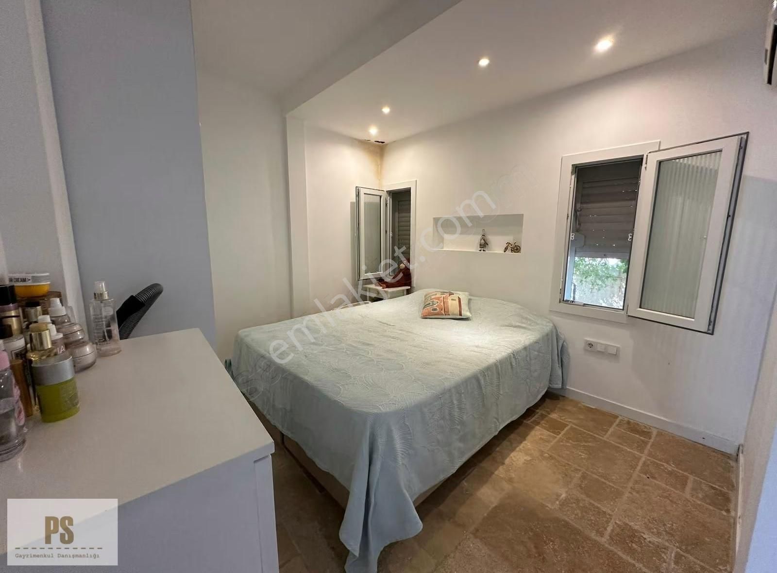 Göltürkbükü'nde Geniş Teraslı, Havuzlu, Doğa İçinde 2+1 Daire - Görsel 4