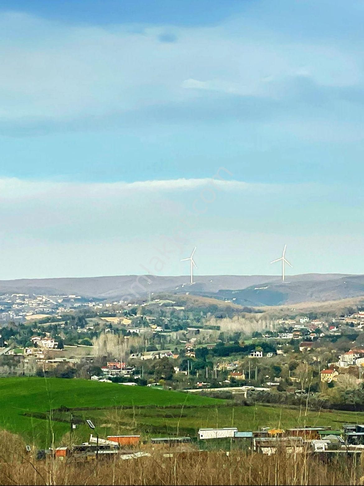 Çatalca Kabakça'da Elektrik Su Mevcut 200m2 Yerleşim İçi Parsel