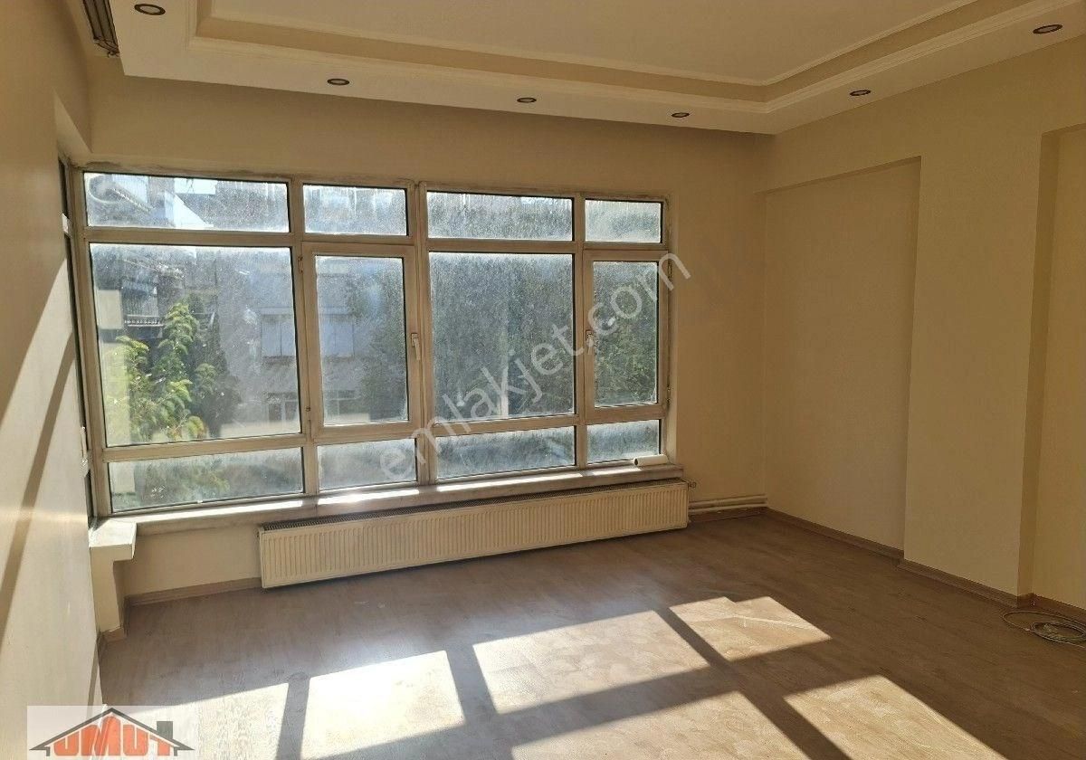 Beşevler Metrosuna Çok Yakın Katta Kombili 3+1 - Görsel 15