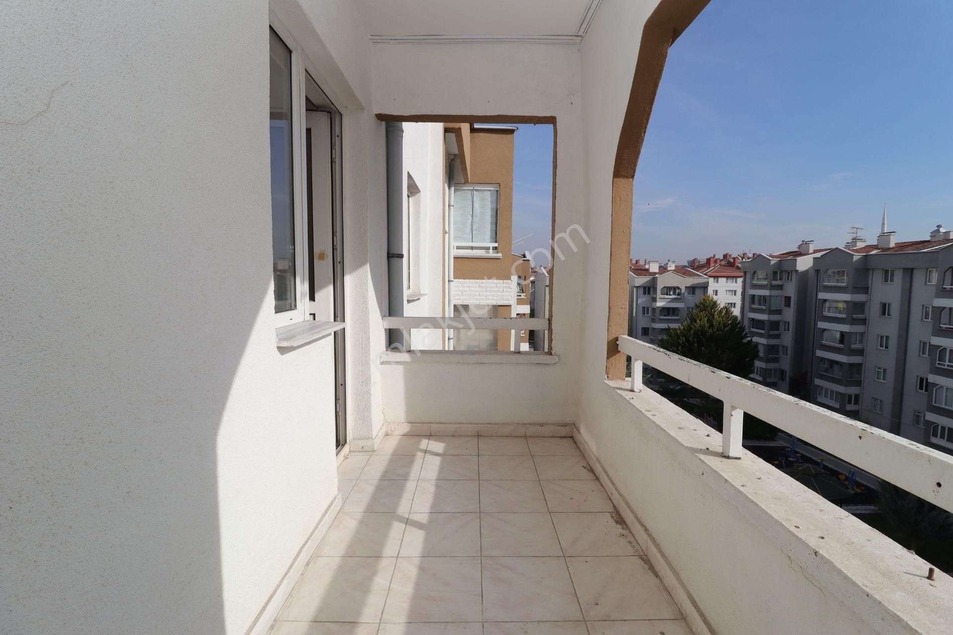 Akif'ten Batı Adliyesi Arkasında Sitede 3+1 Kiralık Daire - Görsel 18