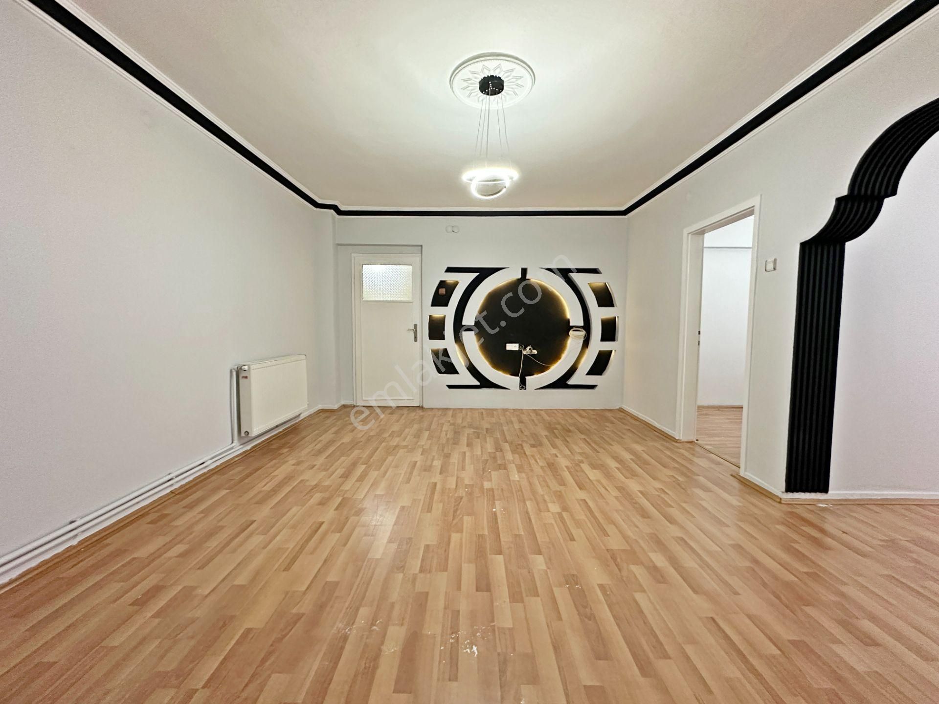 Etlik Mah. İncili Sokak Üzeri Yapılı Masrafsız 2+1 Bahçe Katı Cephleri Açık Satılık Daire - Görsel 4