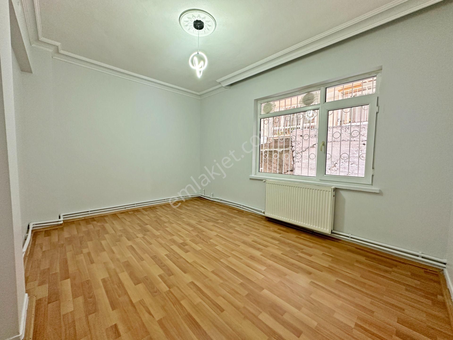 Etlik Mah. İncili Sokak Üzeri Yapılı Masrafsız 2+1 Bahçe Katı Cephleri Açık Satılık Daire - Görsel 15