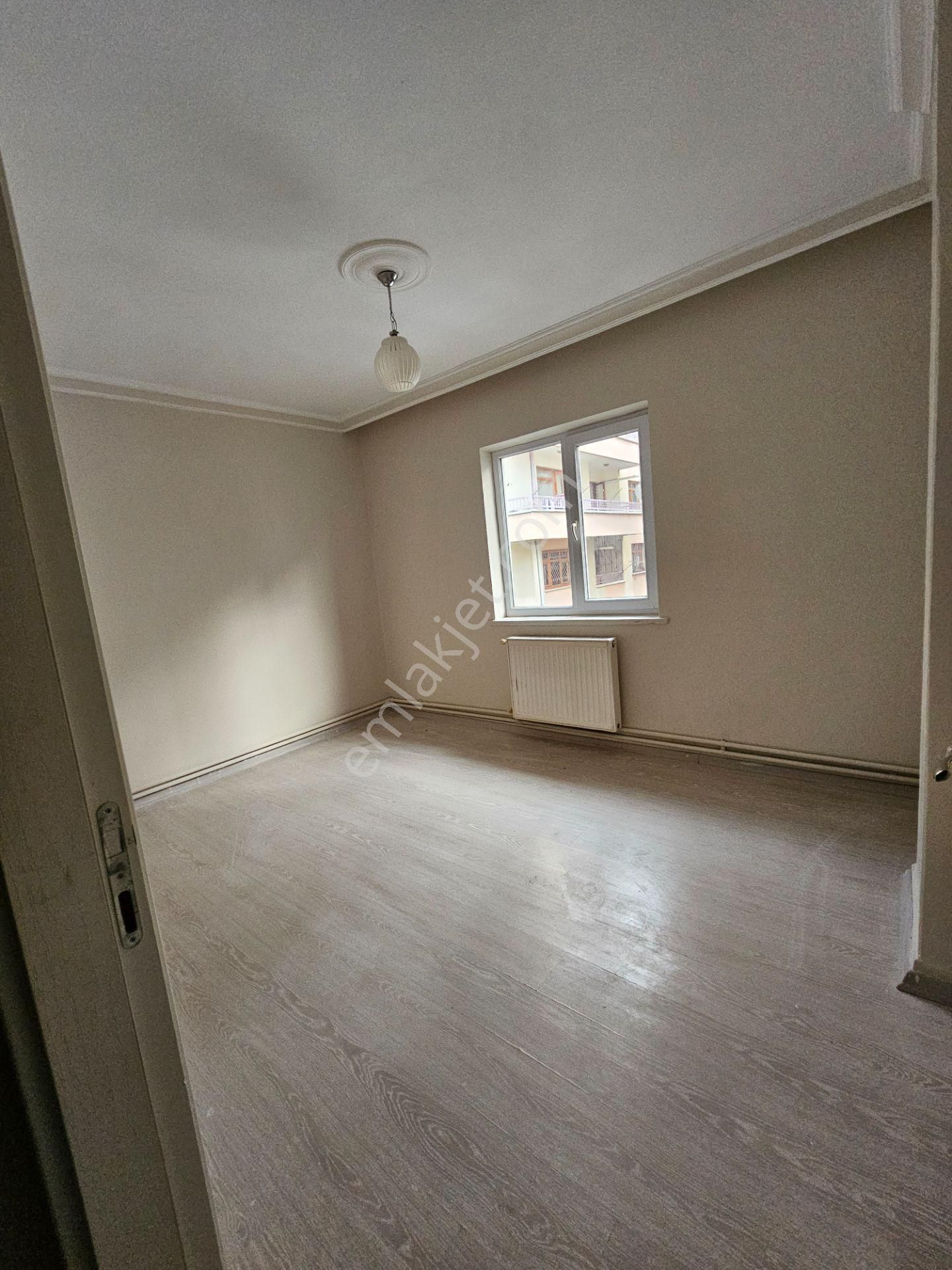 Çankaya Aşağı Öveçler 'de Acil Kiralık 3+1 İçi Yapılı Daire - Görsel 15