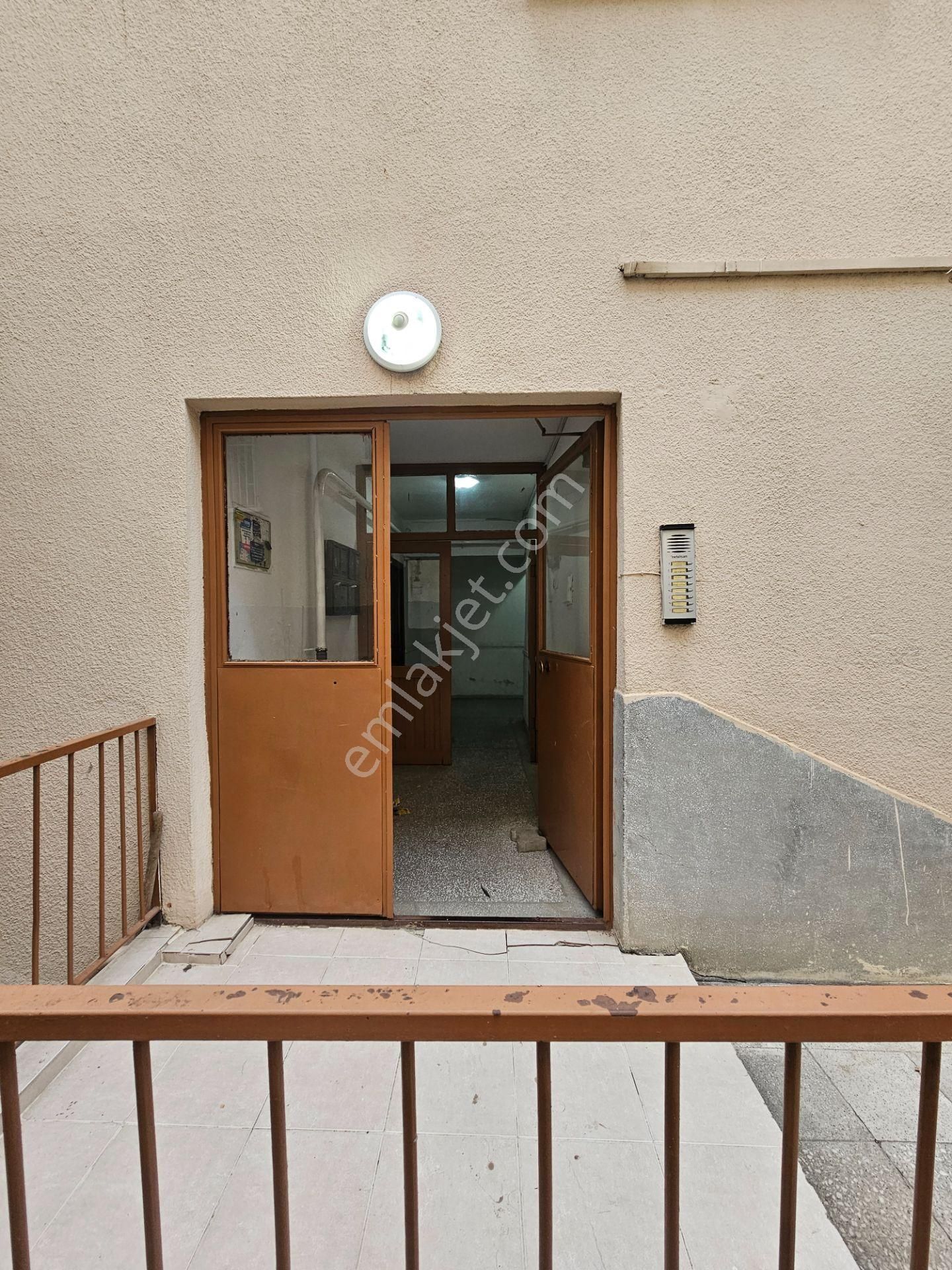 Çankaya Aşağı Öveçler 'de Acil Kiralık 3+1 İçi Yapılı Daire - Görsel 29