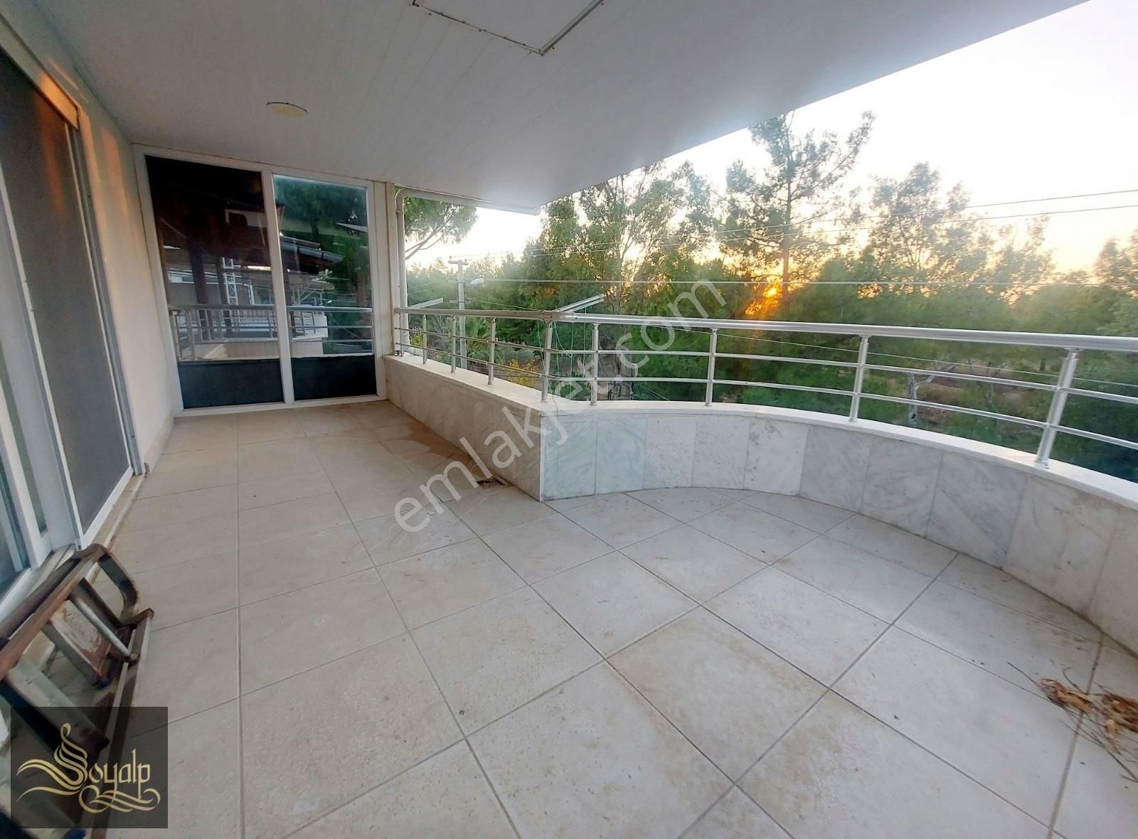 Didim Fevzipaşada Site İçerisinde Bahçeli 4+1 Villa - Görsel 7