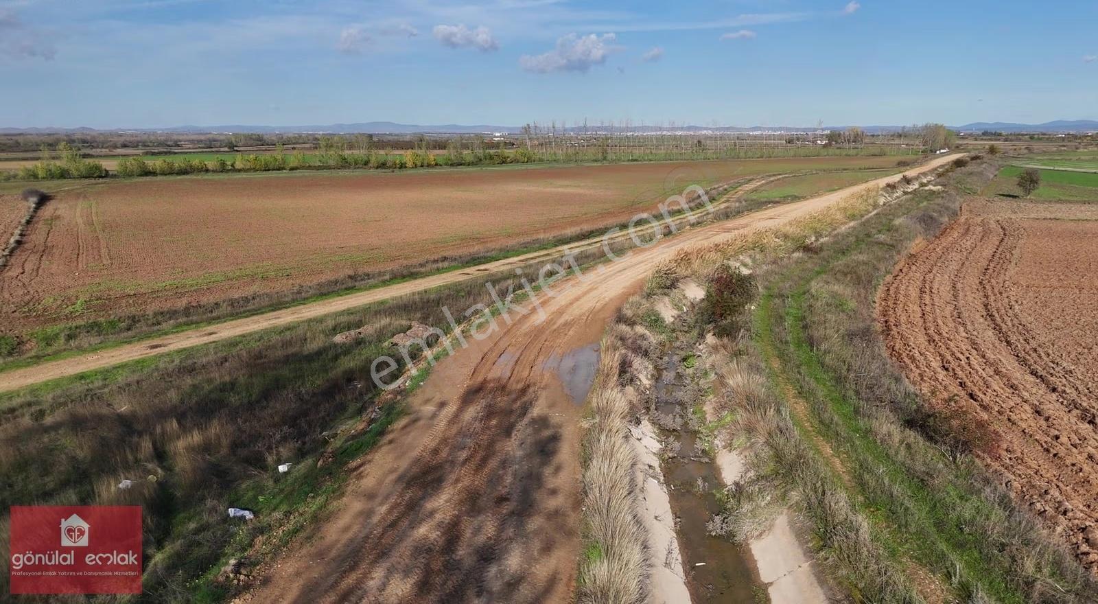 Kırklareli Kavaklı'ya Yakın Anakanal Yanında Sulanabilir 4.800m² - Görsel 19