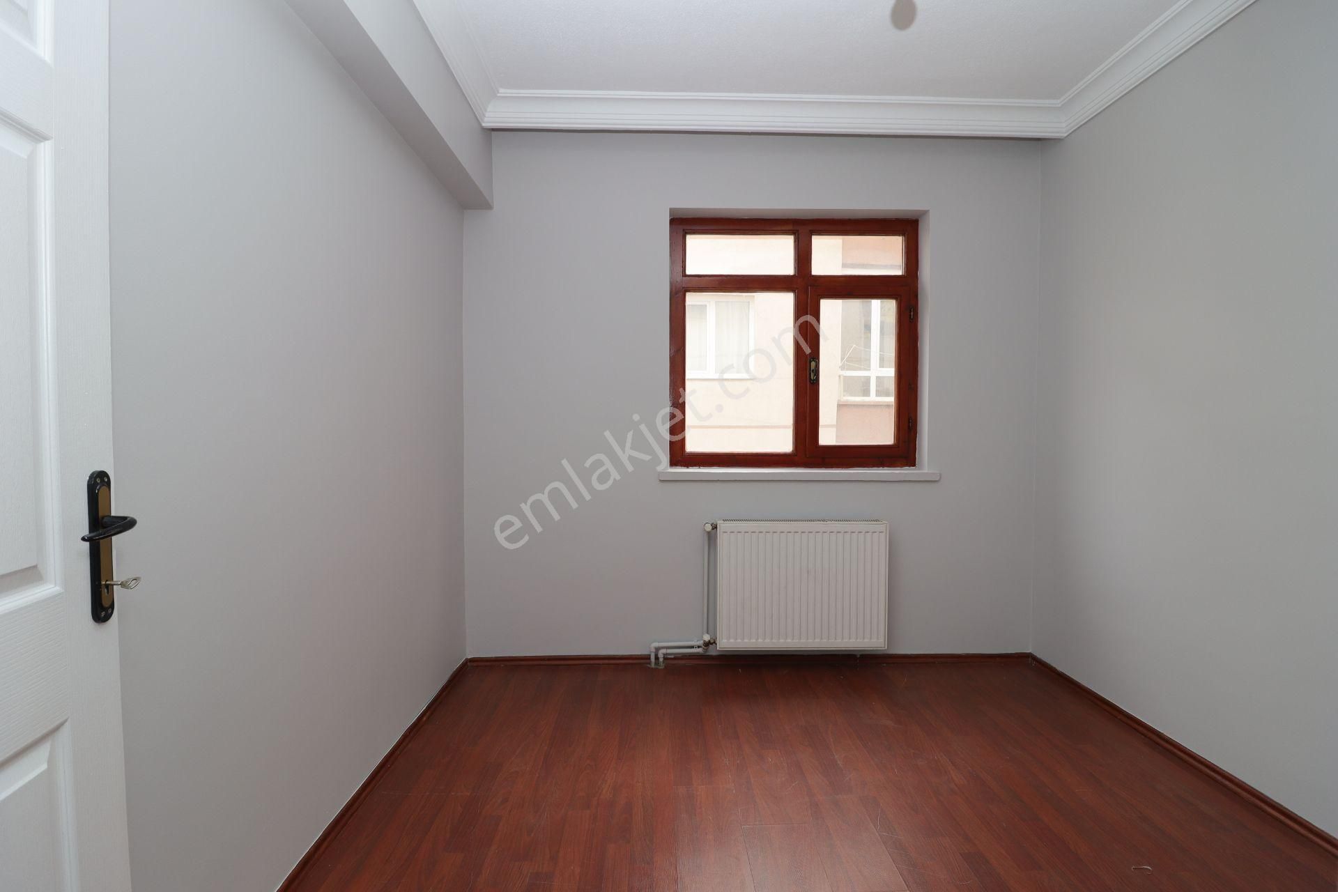 Akif'ten Topçu'da İstasyon Cd.ve Trene Yakın Arakat 3+1 Kiralık Daire - Görsel 13