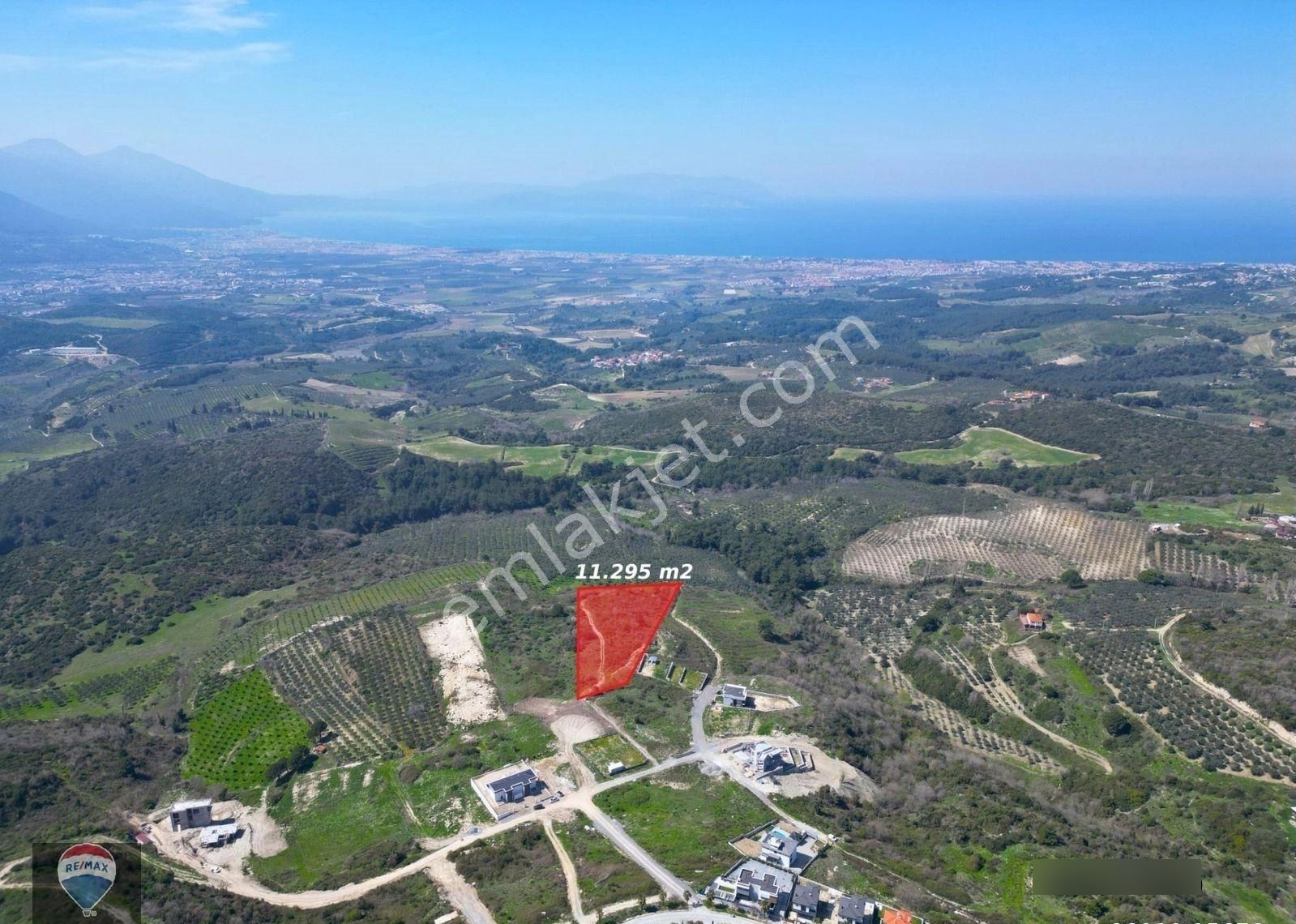 Kuşadası Golf Resort Önünde Deniz Manzaralı 11.295 M² Tarla - Görsel 4
