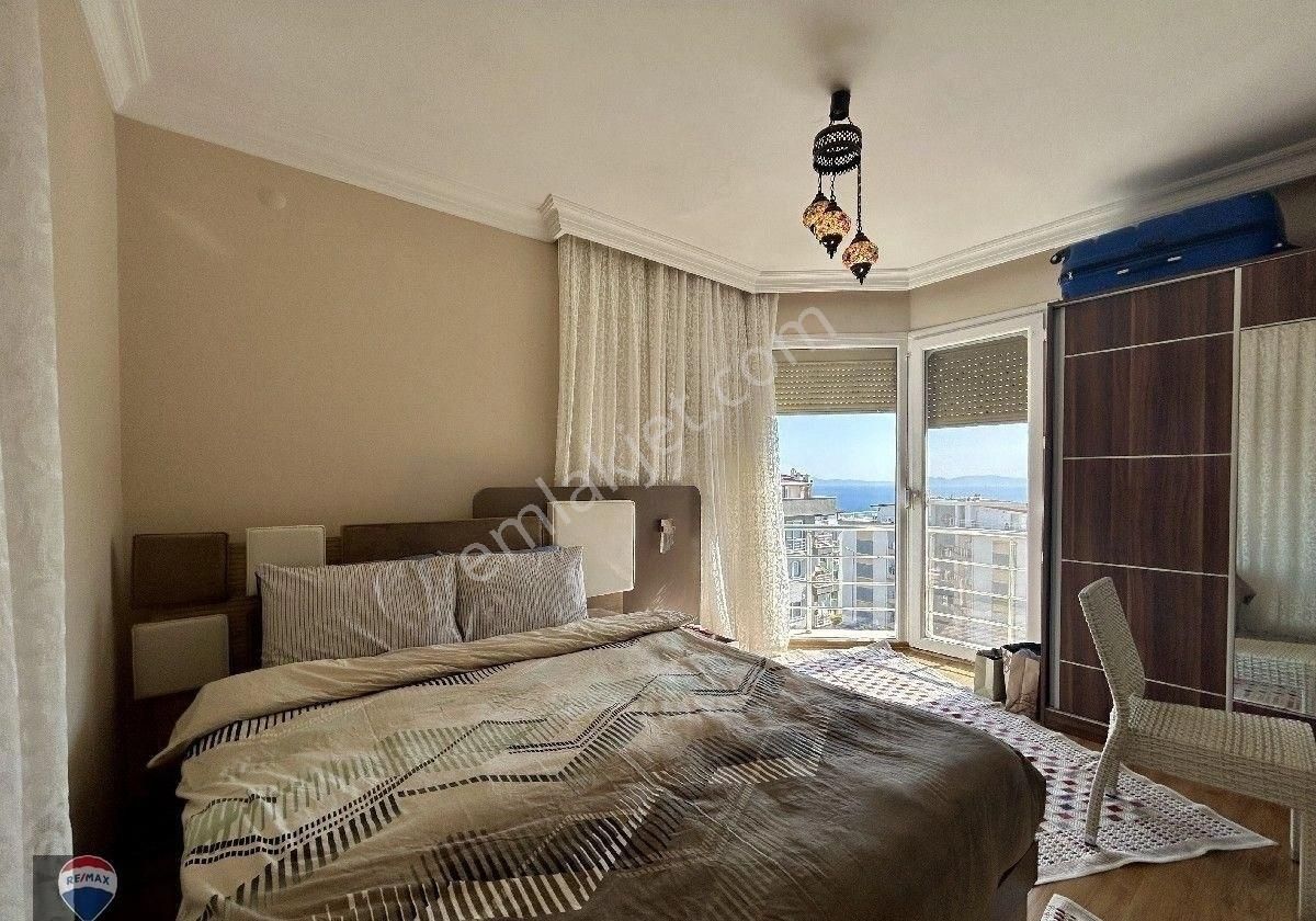 Değirmendere Ahmet Cengiz Sitesinde Deniz Manzaralı 3+1 Daire - Görsel 8