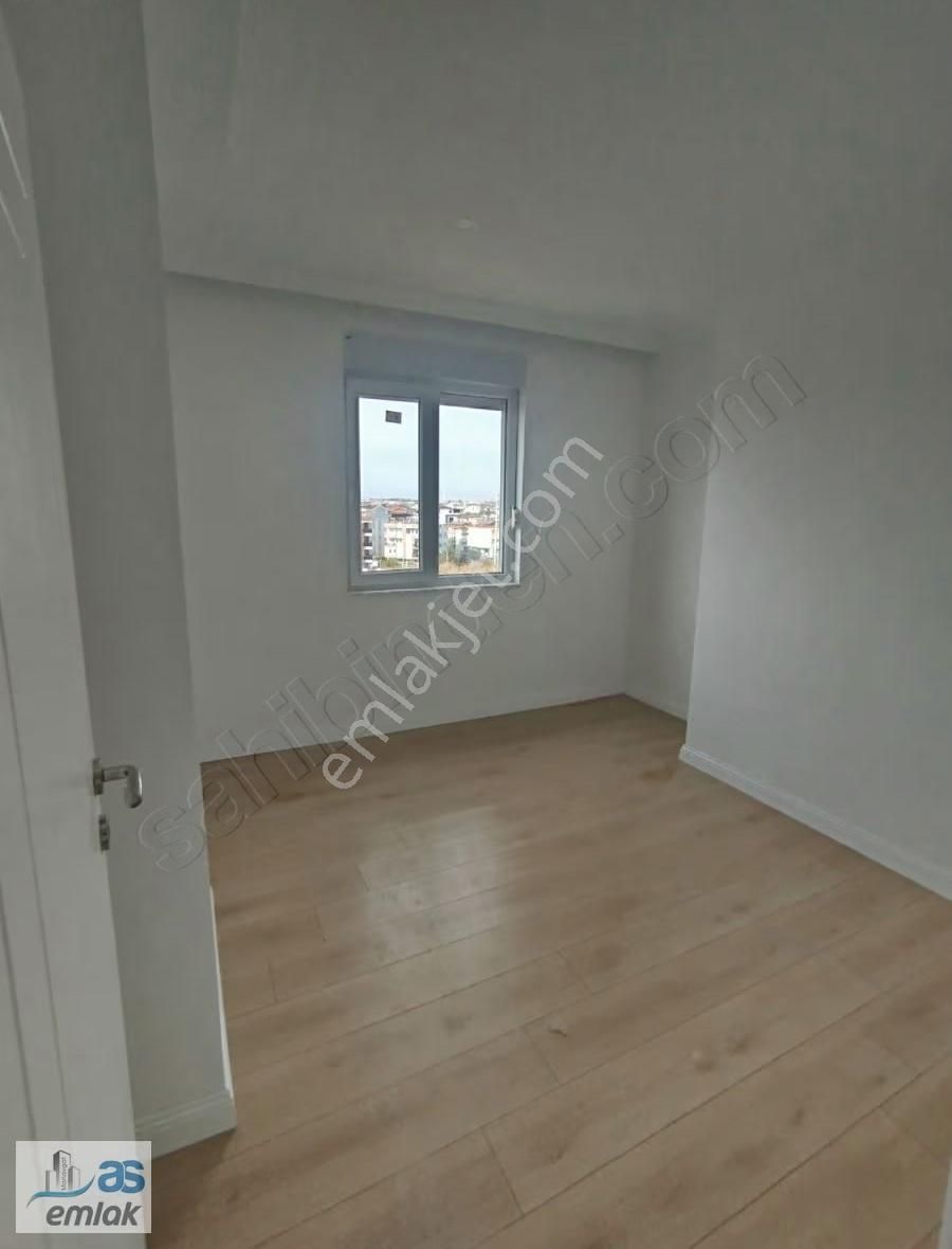 Büyük Migros Karşısı Havuzlu Köşe Başı Ara Kat 3+1 Daire - Görsel 16