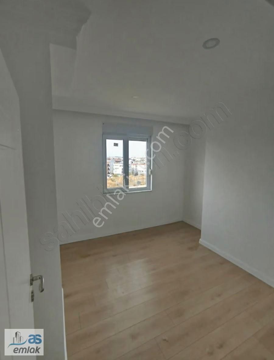 Büyük Migros Karşısı Havuzlu Köşe Başı Ara Kat 3+1 Daire - Görsel 4