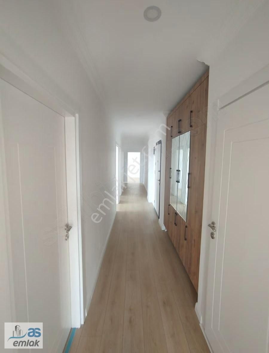 Büyük Migros Karşısı Havuzlu Köşe Başı Ara Kat 3+1 Daire - Görsel 20