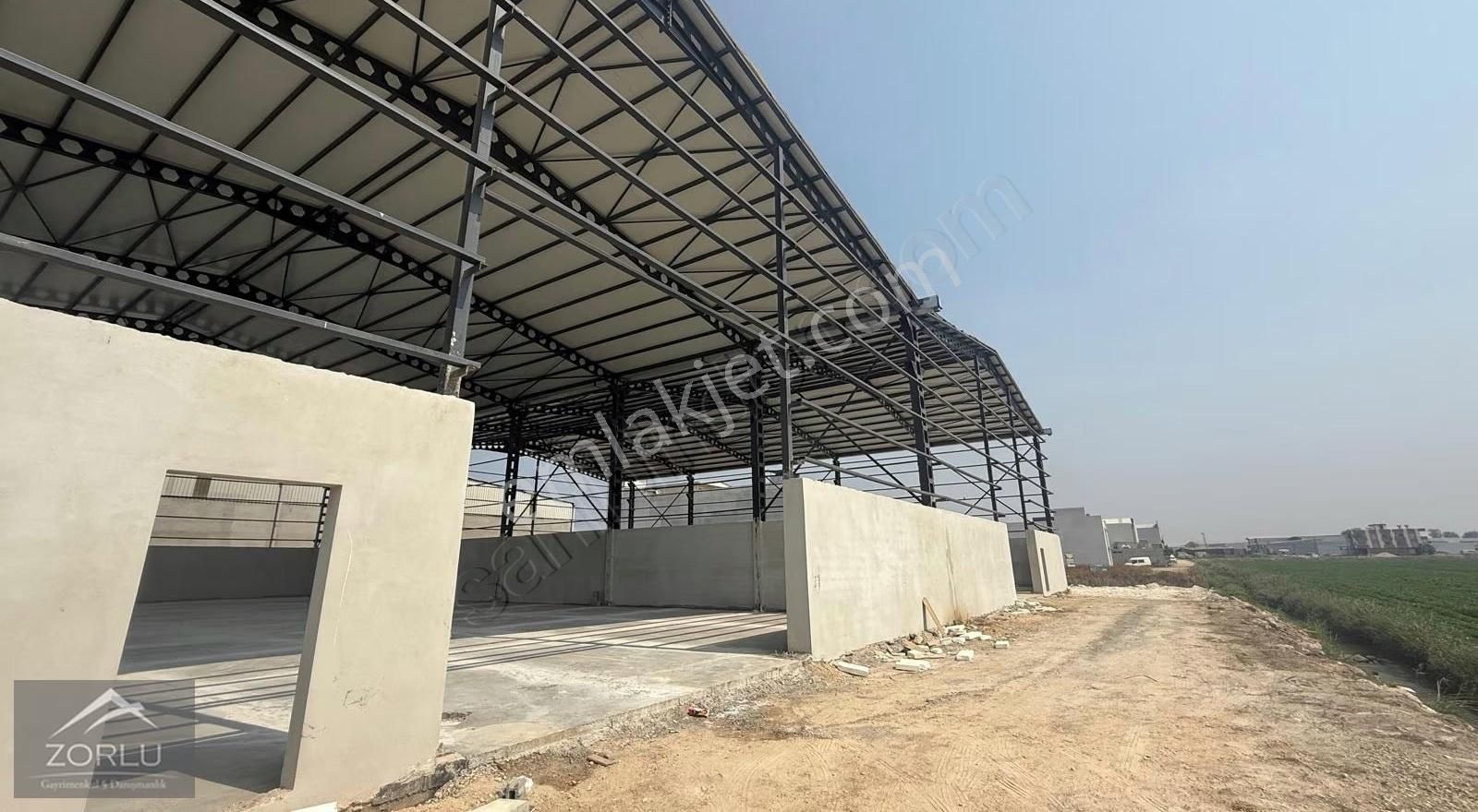 Zorlu Gayrimenkul'den Levent Mah'de 1000m2 Depo İşyeri Kiralık - Görsel 5