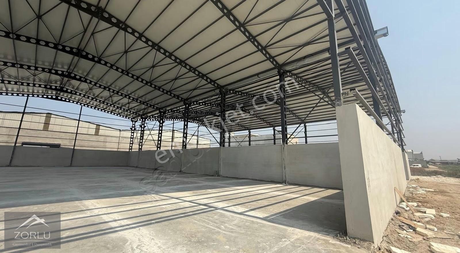 Zorlu Gayrimenkul'den Levent Mah'de 1000m2 Depo İşyeri Kiralık - Görsel 9