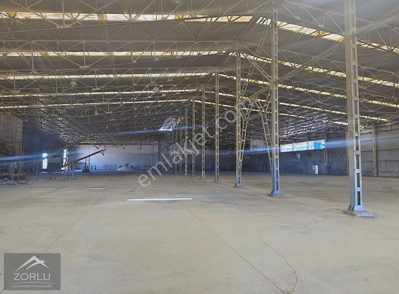 Zorlu Gayrimenkul'den Ceyhan'da 7500m2 Gezer Tavan Vinçli Aylık - Görsel 4