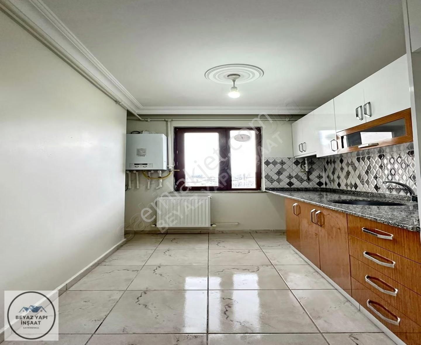 Beyaz Yapı'dan Pretijli Konum'da Kullanışlı 2+1 Ara Kat !!!! - Görsel 22