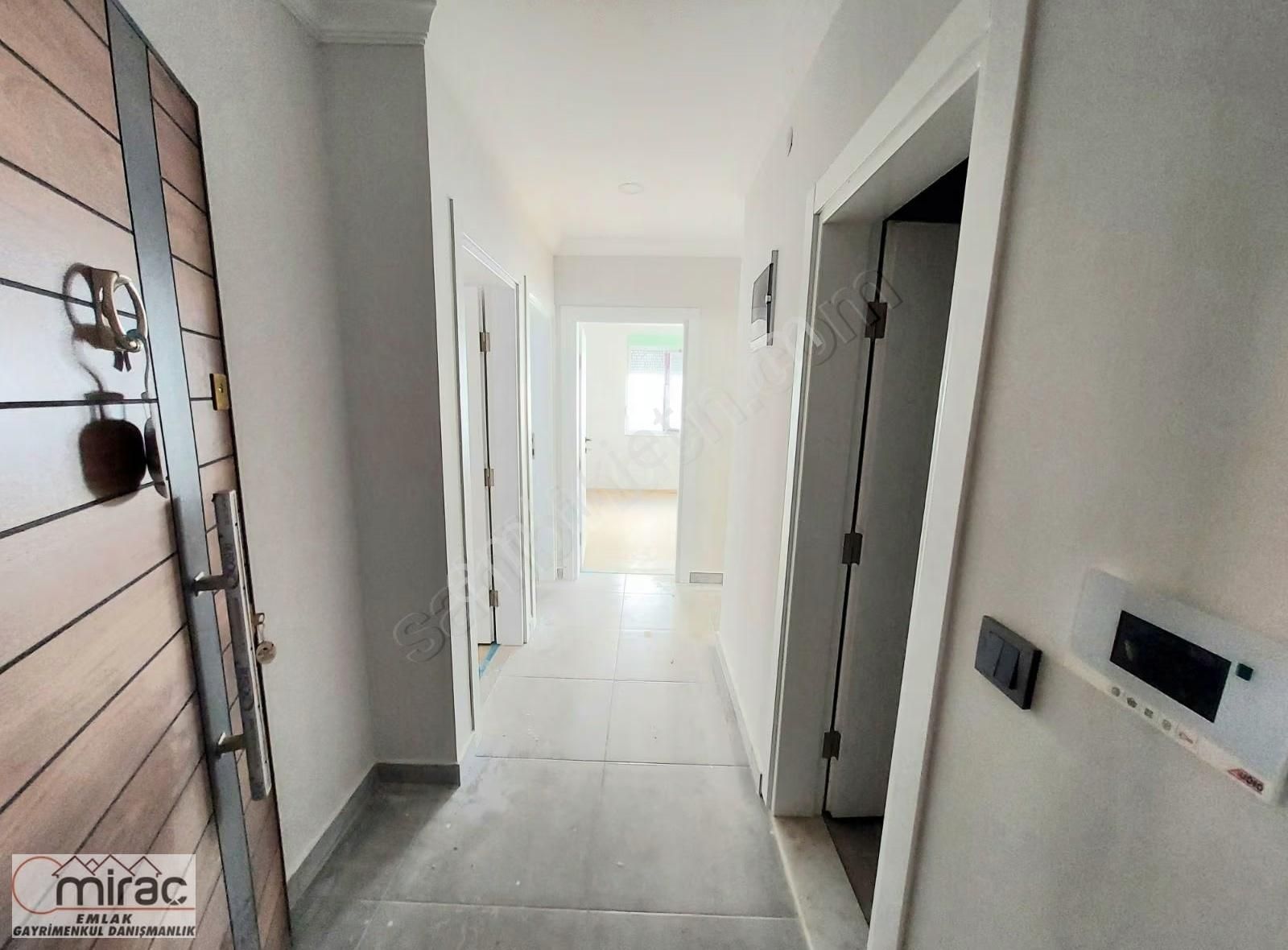 Şelale Mahallesinde 2+1 Arakat Garajlı Sıfır Daire - Görsel 2