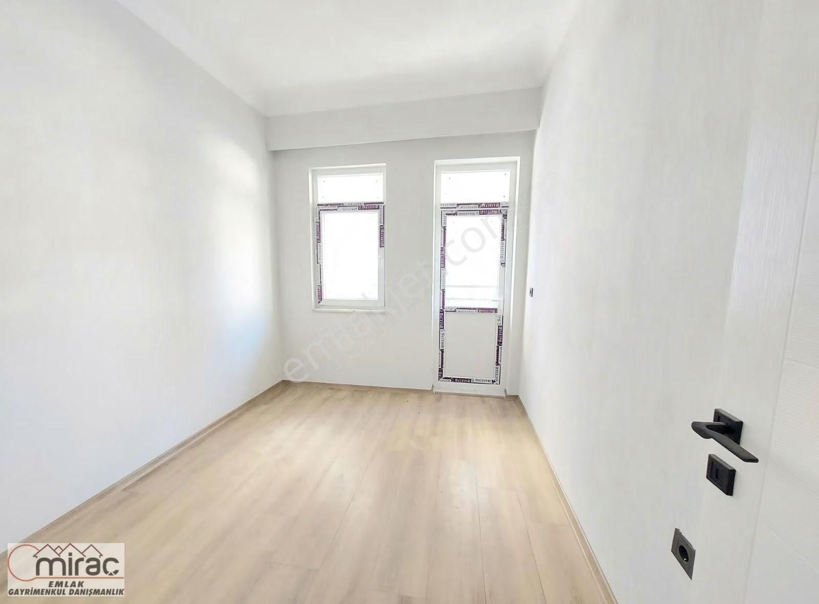 Şelale Mahallesinde 2+1 Arakat Garajlı Sıfır Daire - Görsel 15