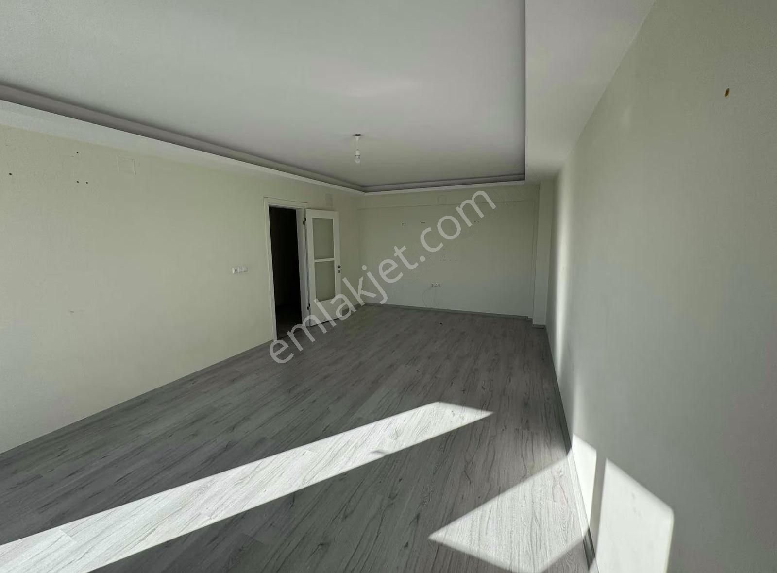 Dostlardan Satılık Geniş Ferah 2+1 - Görsel 18