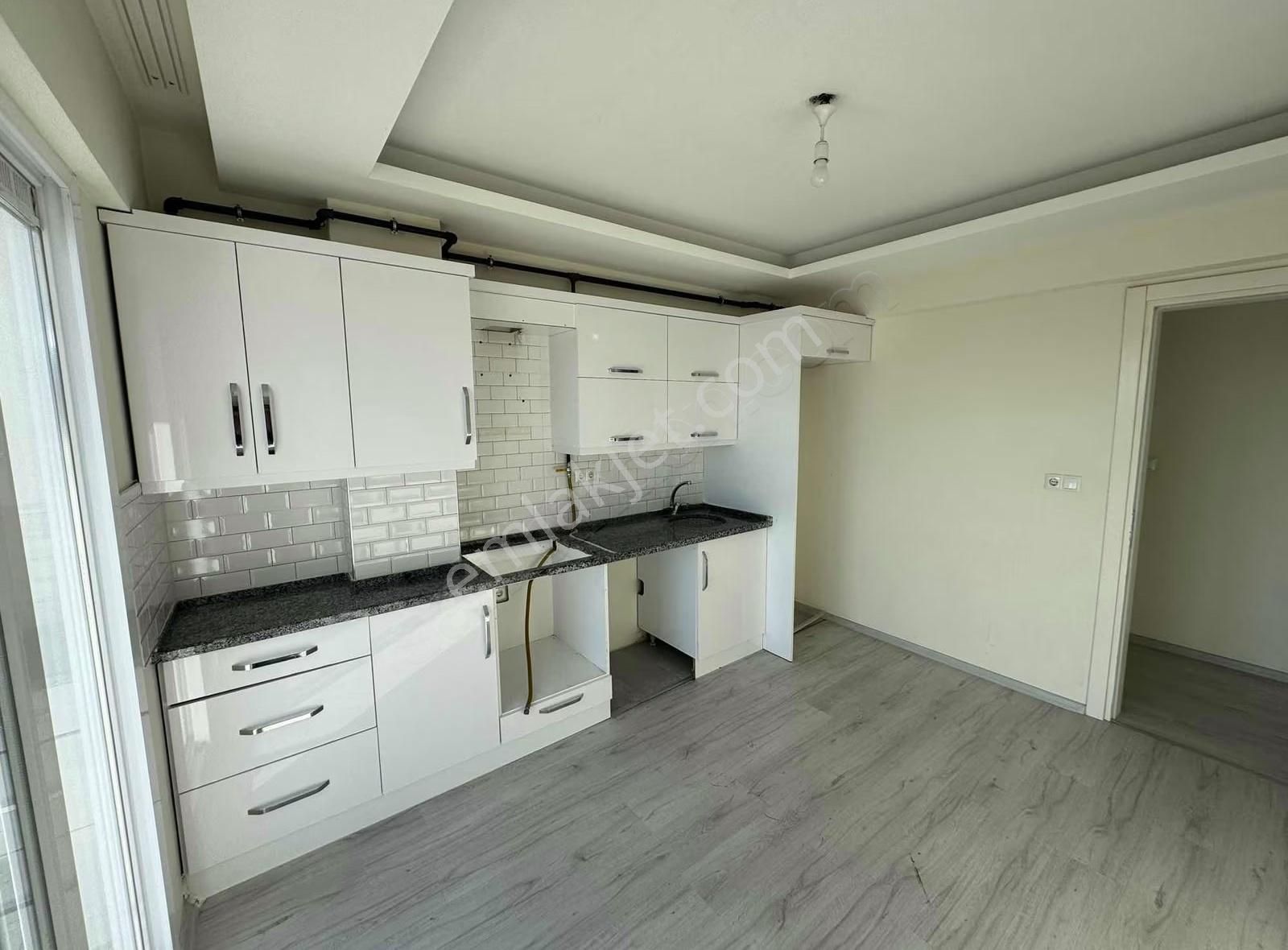 Dostlardan Satılık Geniş Ferah 2+1 - Görsel 3