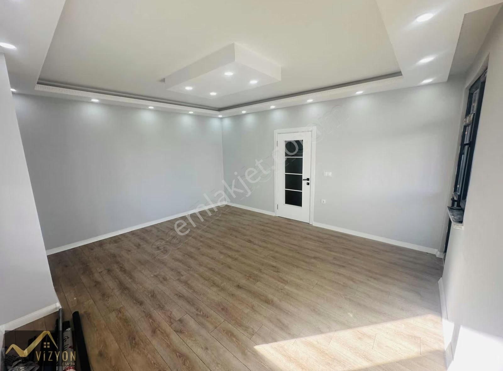 Vizyon Emlaktan 3+1 Bahçe Kullanımlı Dublex 160 M2 - Görsel 18