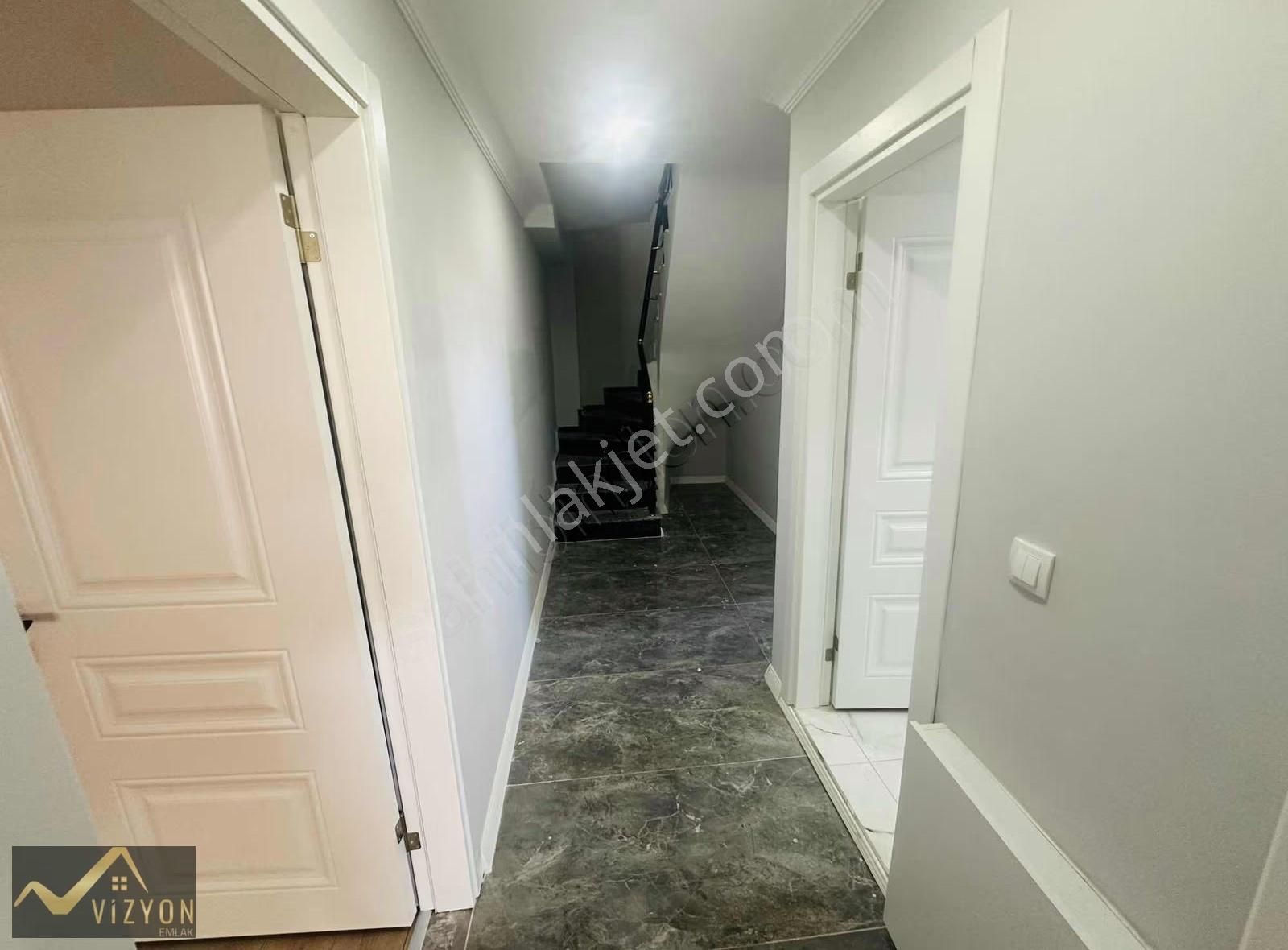 Vizyon Emlaktan 3+1 Bahçe Kullanımlı Dublex 160 M2 - Görsel 19