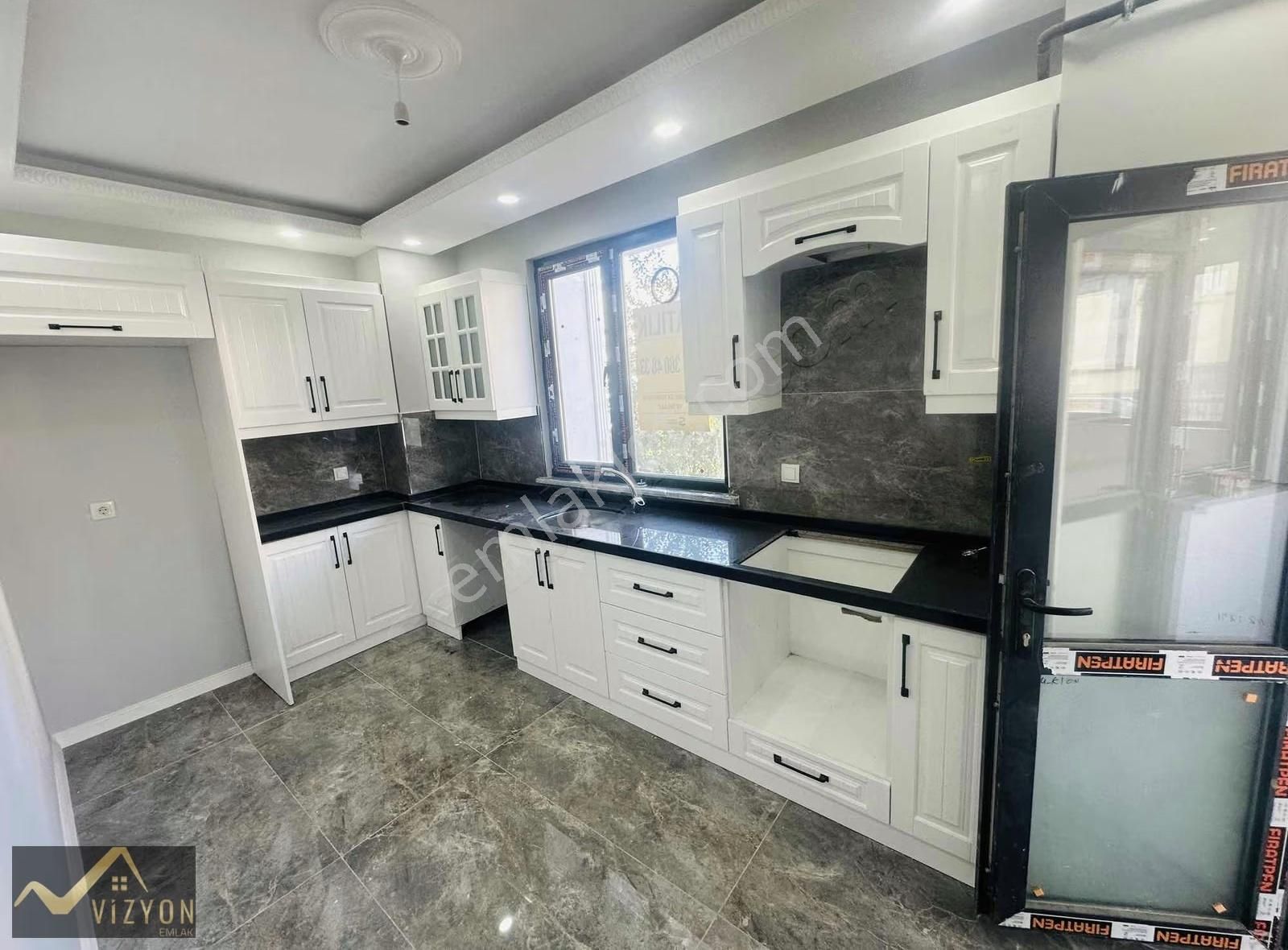 Vizyon Emlaktan 3+1 Bahçe Kullanımlı Dublex 160 M2