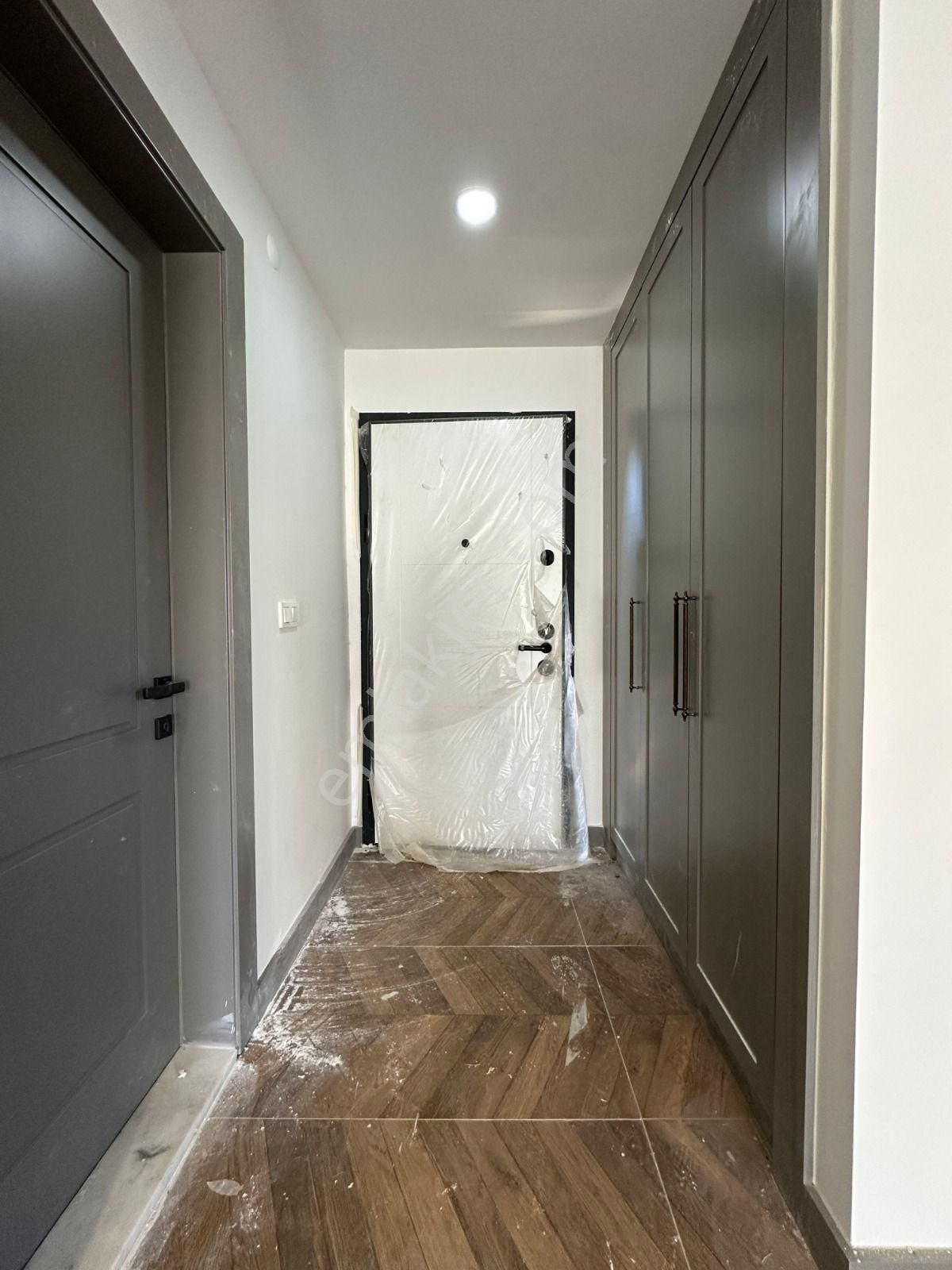 Kuşadası'nda Deniz Ve Doğa Manzaralı Özel Mimari Son Villalar - Görsel 21