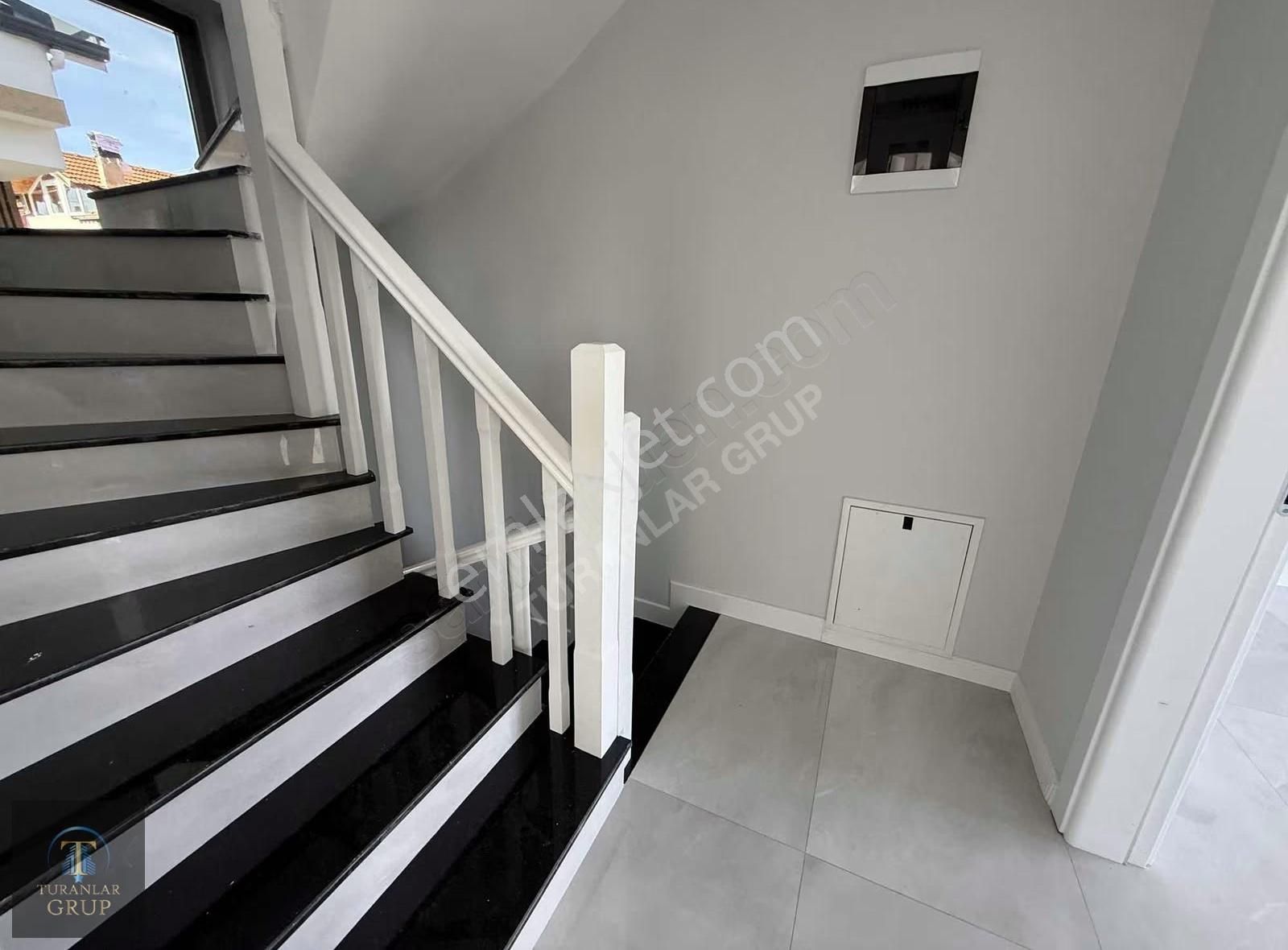 Turanlar Gruptan Yeni Mahalede Satılık 4+1triplex Villa Takaslı! - Görsel 11