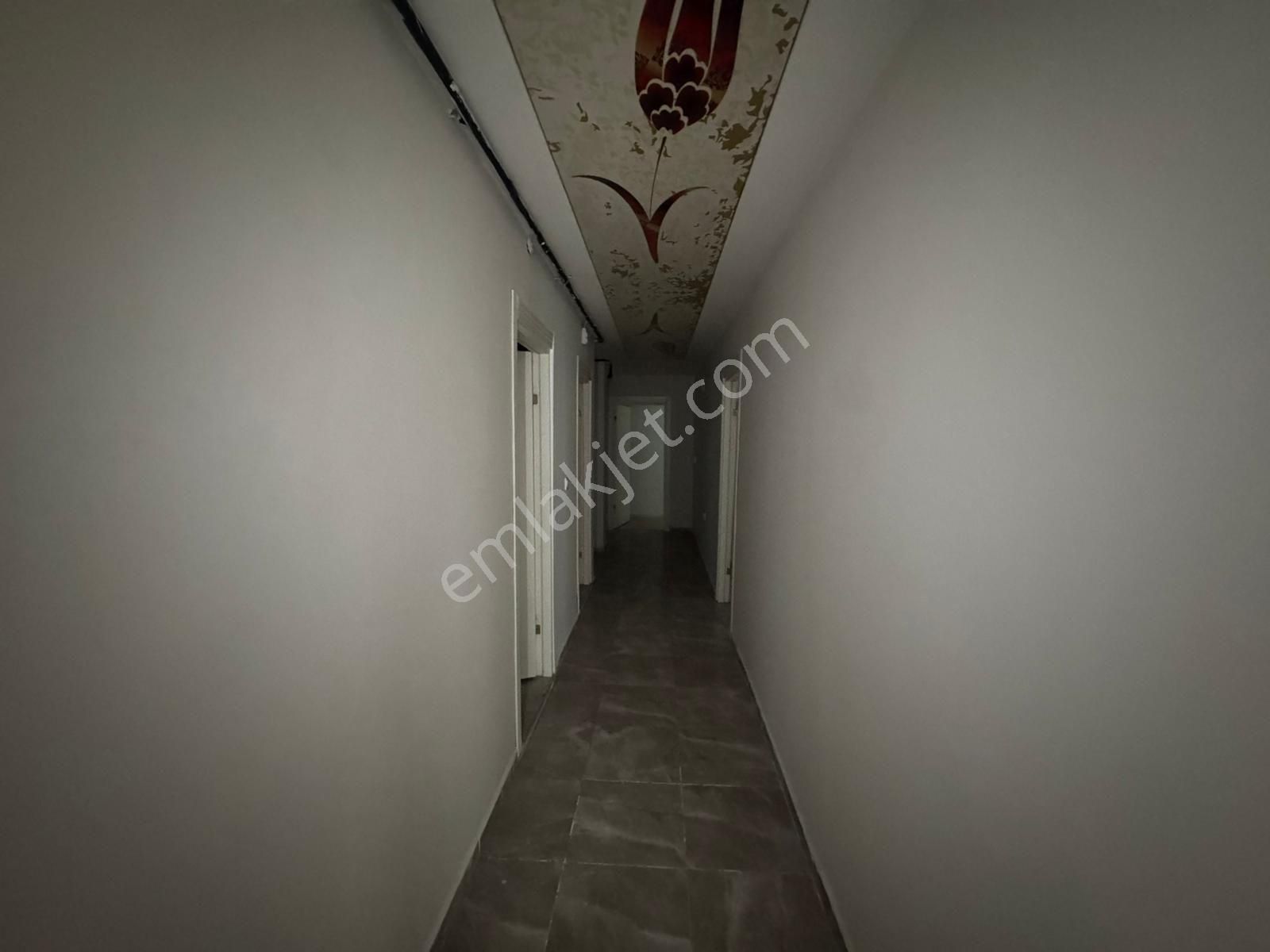 Esenyurt Bağlarçeşme Cadde Üzeri Altın Konum 2+1 Satılık Daire - Görsel 2