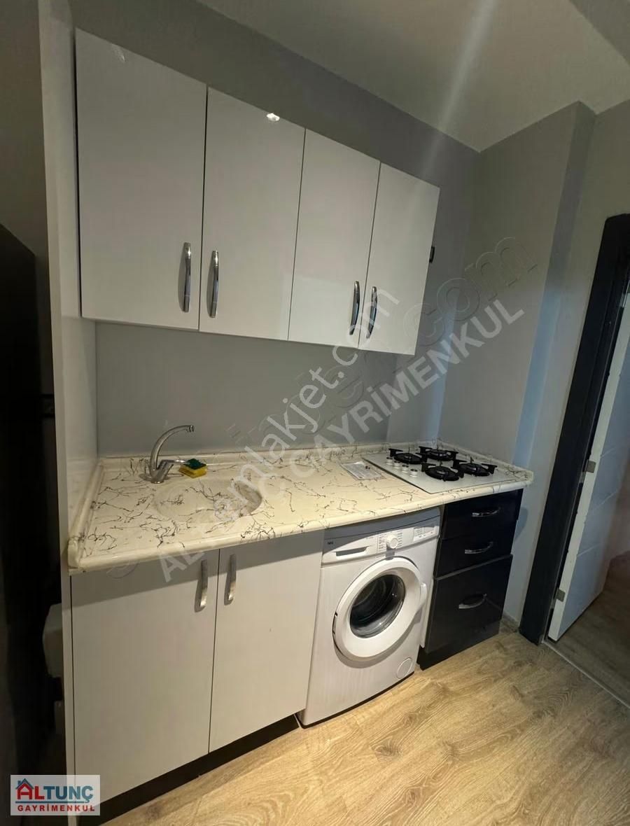 Mücahitler Bulvar Üzerinde 1+1 İşyeri Olmaya Uygun Eşyalı Daire