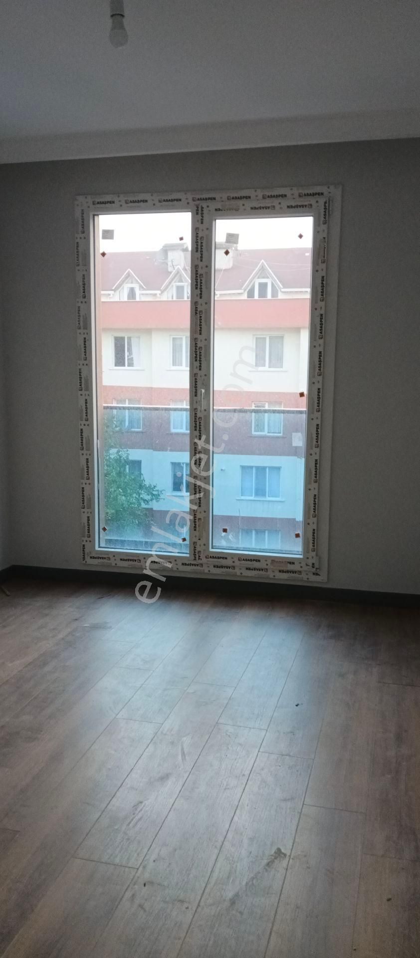 Beylikdüzü Gürpınar'da 2+1 Ara Kat İskanlı Sıfır Balkonlu Satılık Daire - Görsel 12