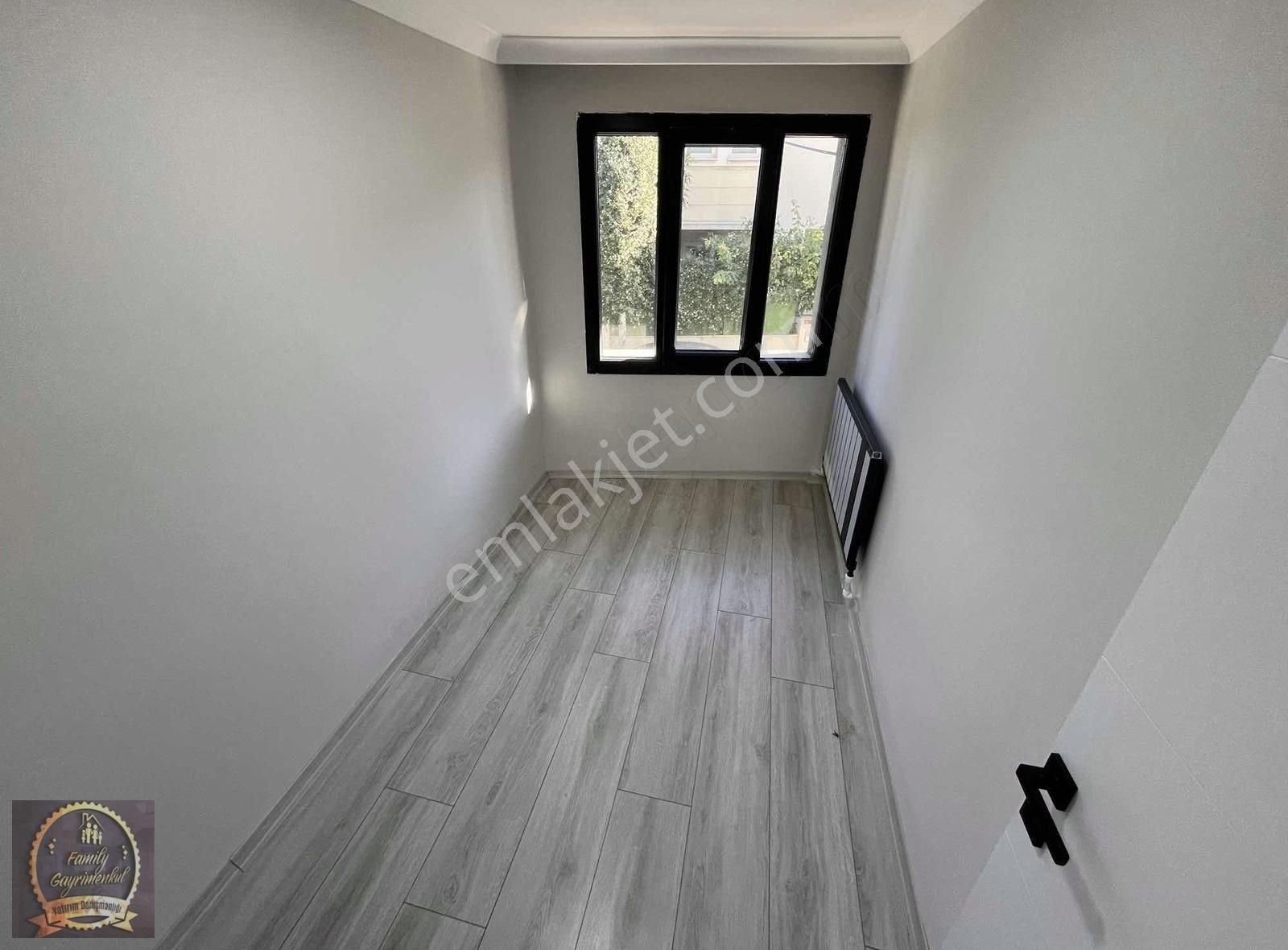 Silivri'nin Göbeğinde Deniz Manzaralı Sıfır Villa - Görsel 27