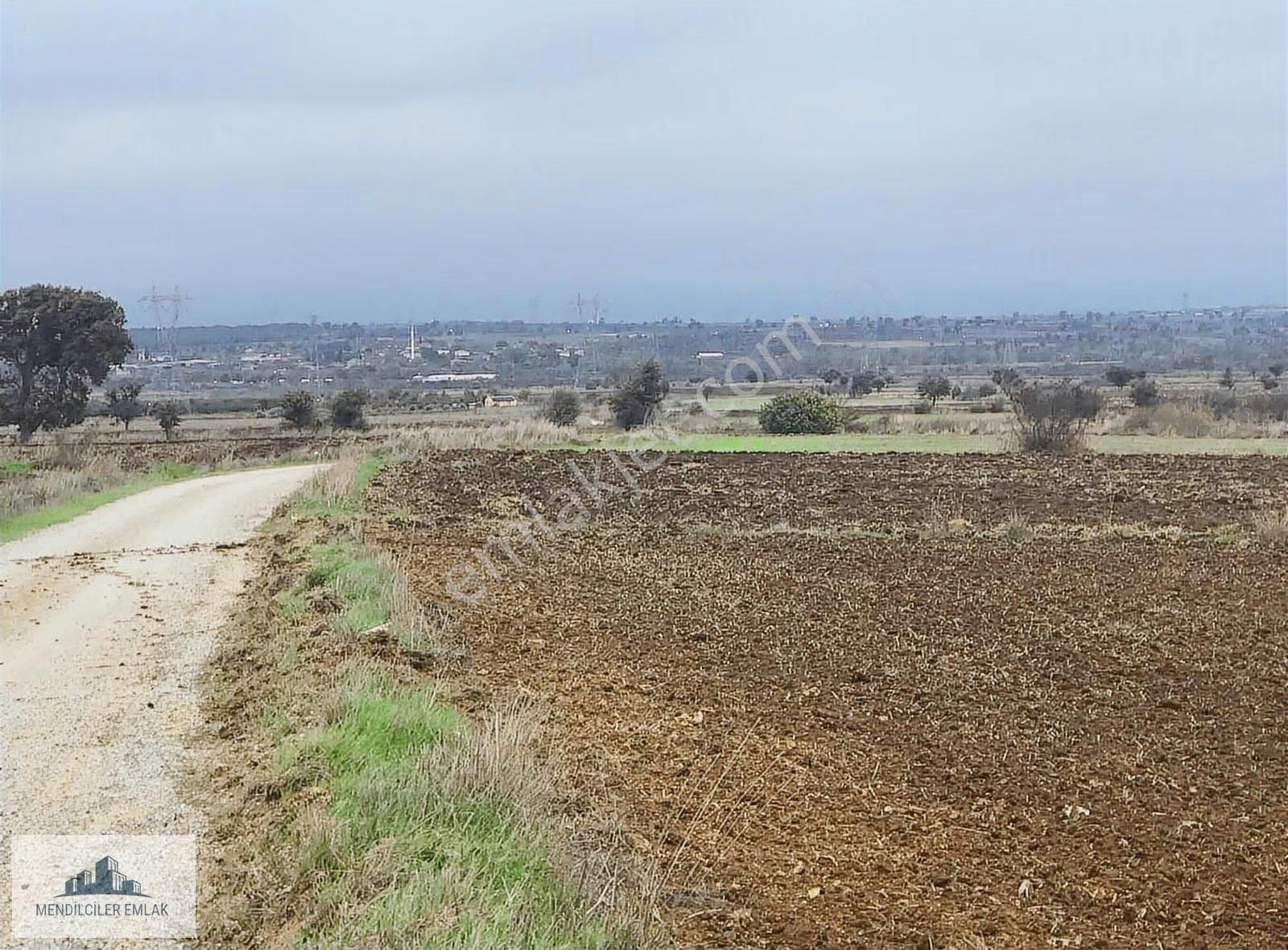 Eski Balıklıda Köy Merkezine Çok Yakın Verimli Düz Arazi.. - Görsel 11