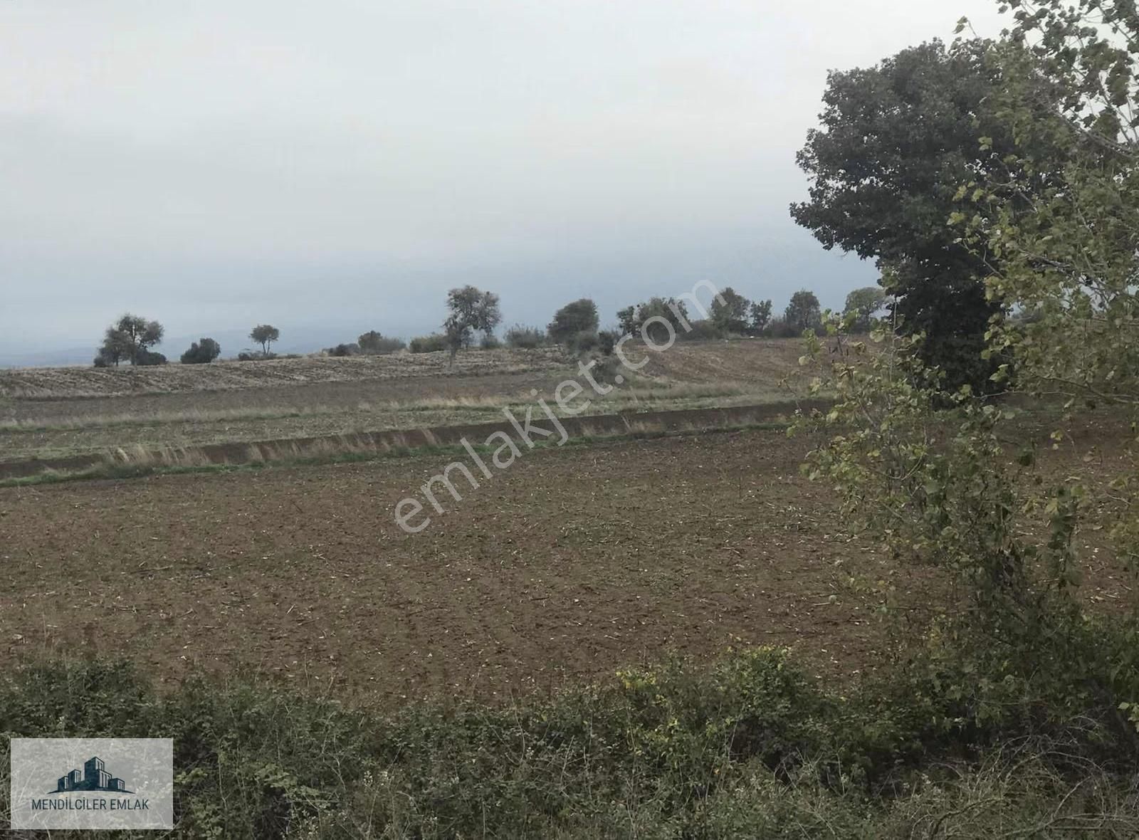 Eski Balıklıda Köy Merkezine Çok Yakın Verimli Düz Arazi.. - Görsel 19