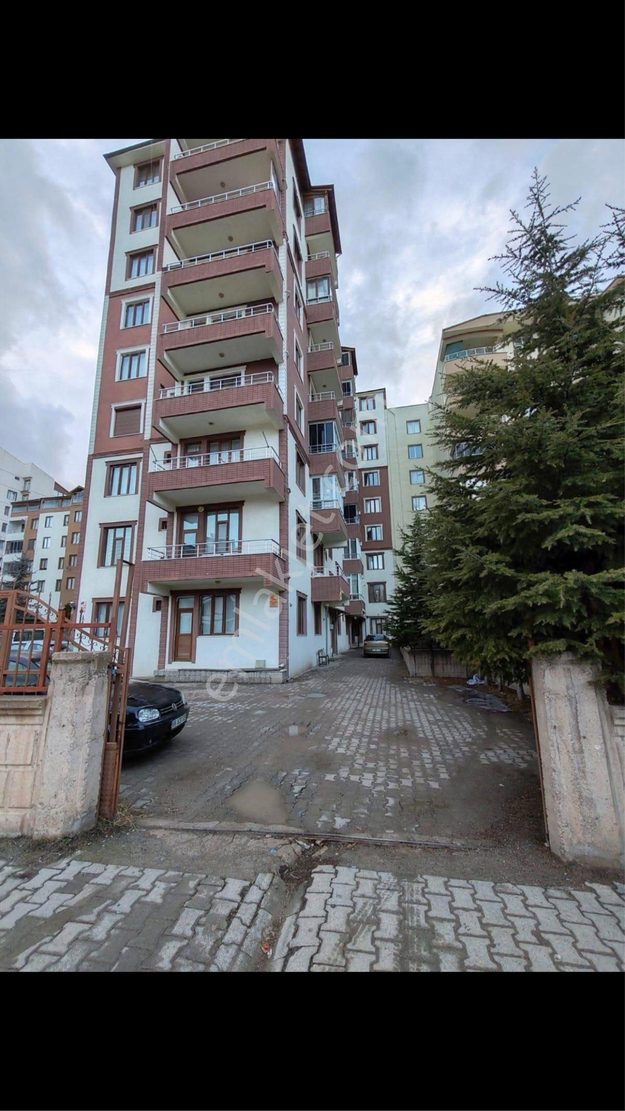 Acil Satılık Ara Kat 145 M2 3+1 - Görsel 2