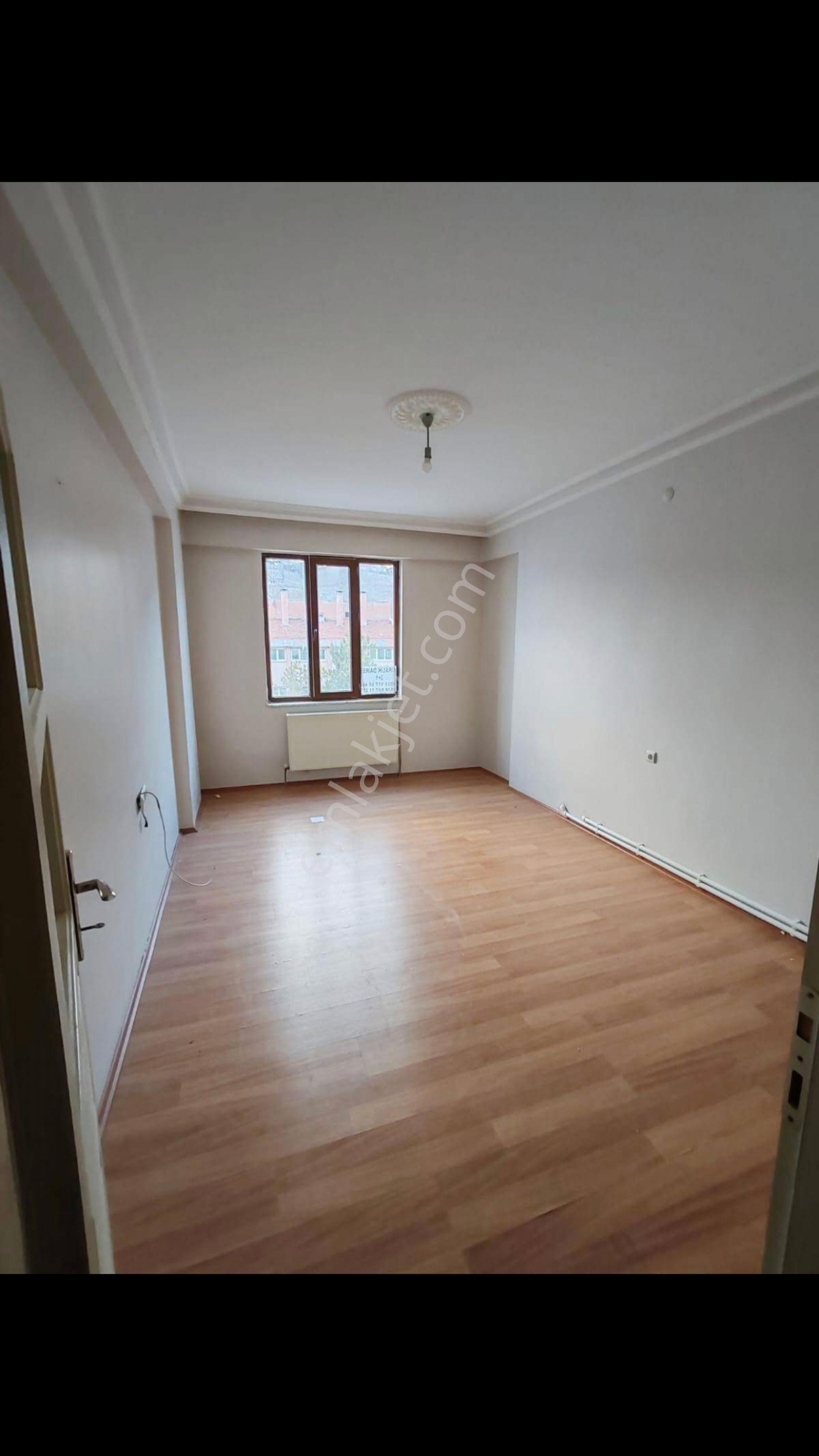 Acil Satılık Ara Kat 145 M2 3+1 - Görsel 12