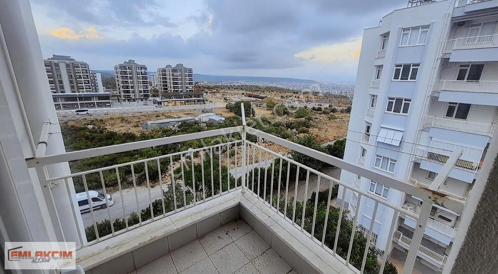 Çankaya Mah De Sitede Manzaralı 3+1 Satılık - Görsel 11