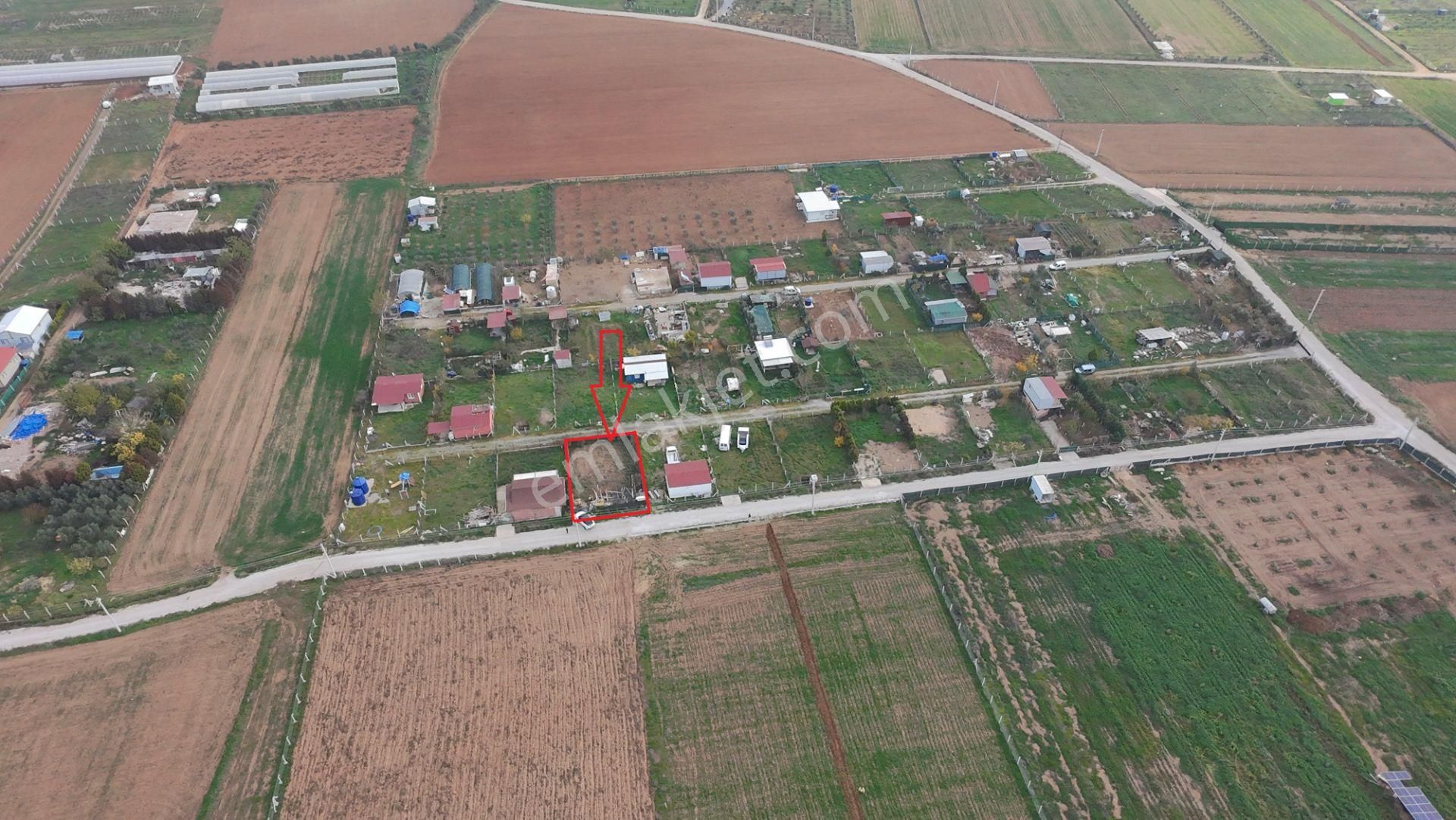 Menderes Develi’de Ana Yola Cepheli, 300 M² Hobi Bahçesi – Su & Elektrik Hazır, Araç Girişli - Görsel 4