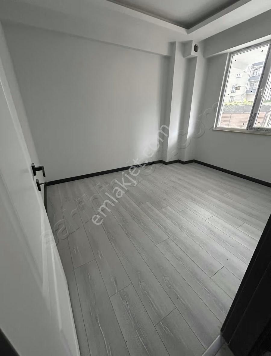 Toplu Konut Bulvarı'nda Yüksek Kredili Fırsat 1+1 Daire - Görsel 13